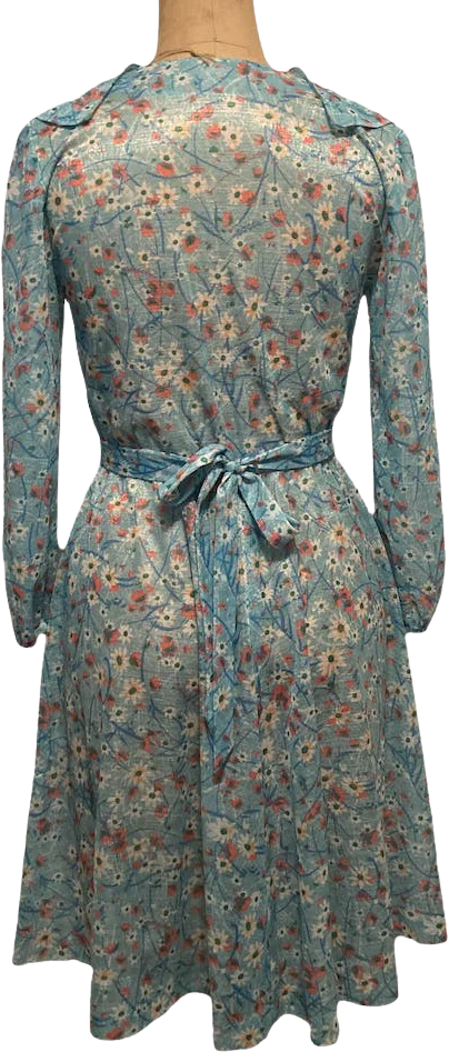 70s Disco Dancing Flutter V-neck Dress With Belt - Image 2