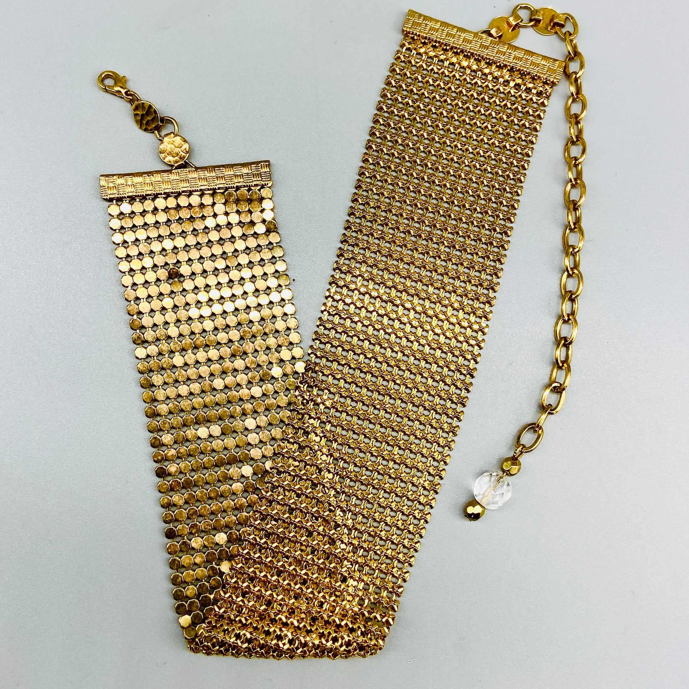 70s Disco Gold Toned Chain Mail Choker Necklace - Image 14
