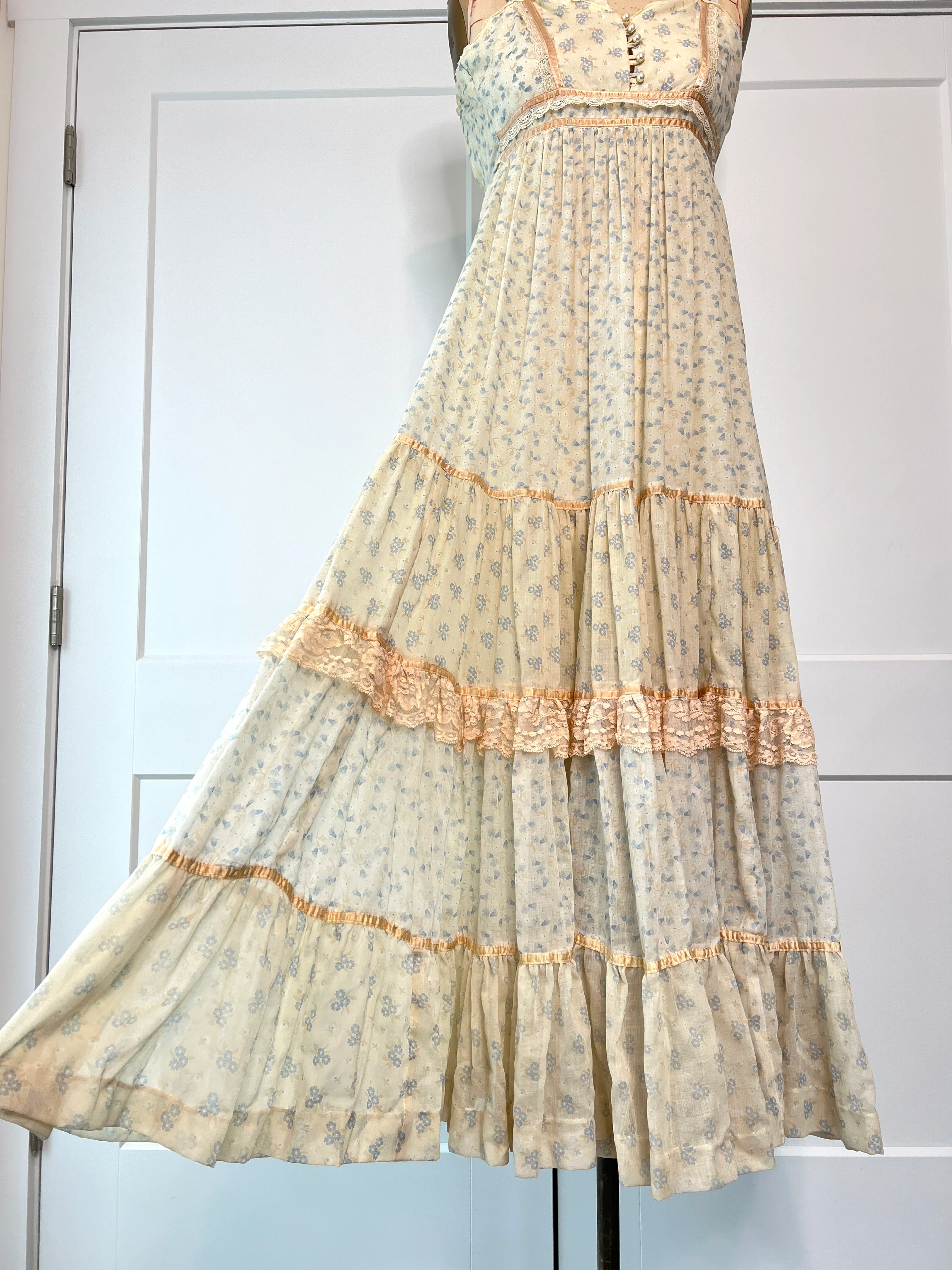 70s Ditsy Floral Maxi Dress by Gunne Sax - Image 5