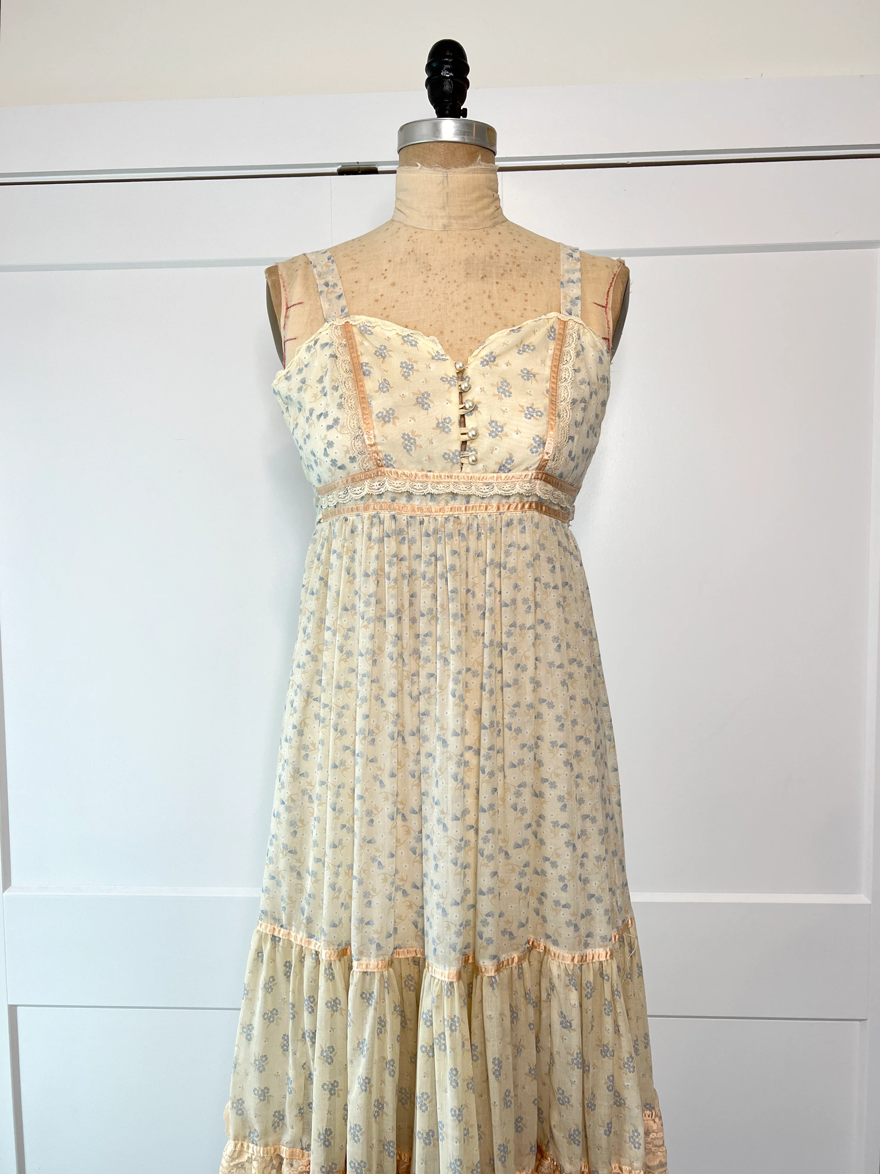 70s Ditsy Floral Maxi Dress by Gunne Sax - Image 6