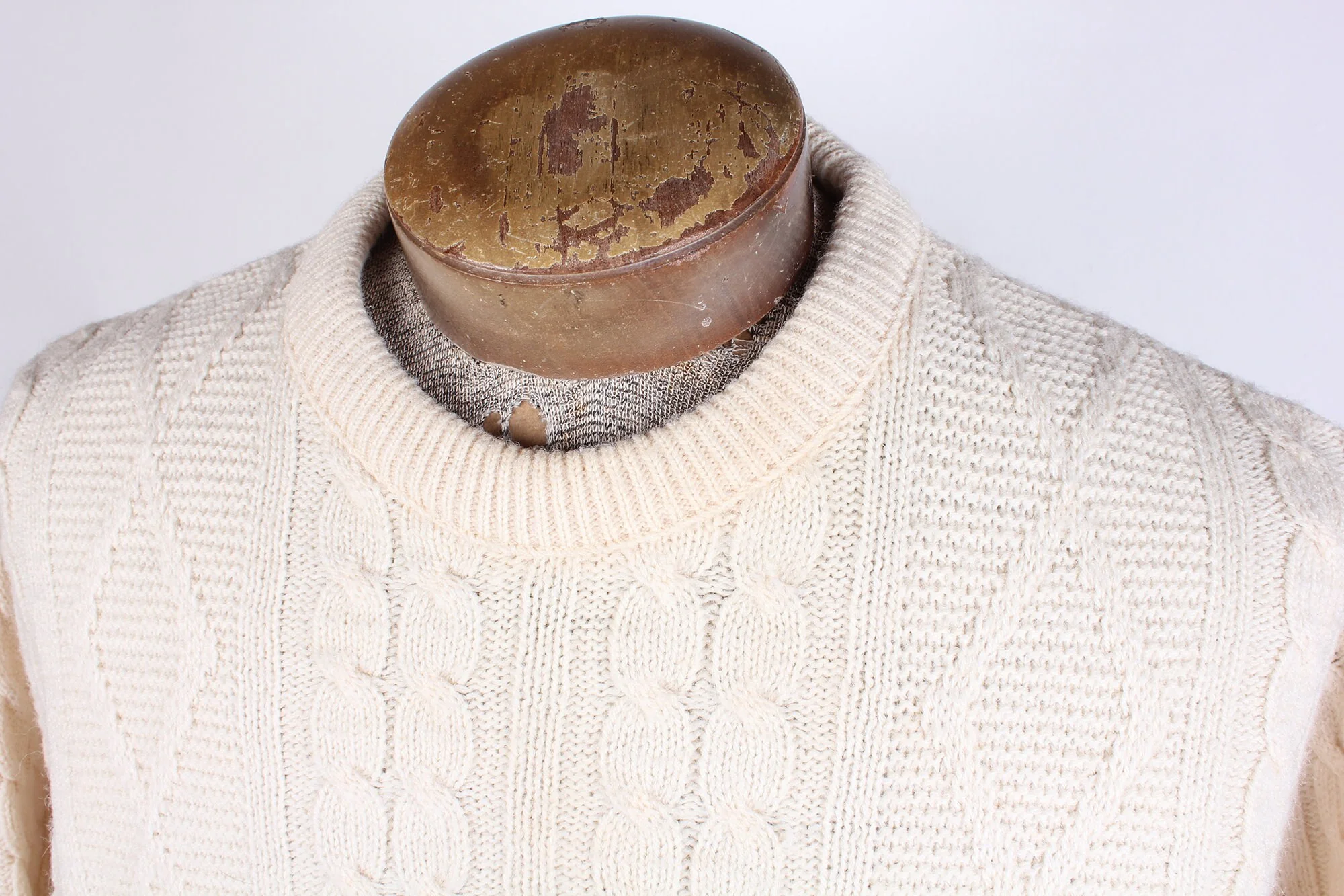 70s Era Heavy Cream Jantzen Brand Acrylic Men's Sea Captain Cable Knit Style Sweater by Jantzen - Image 3
