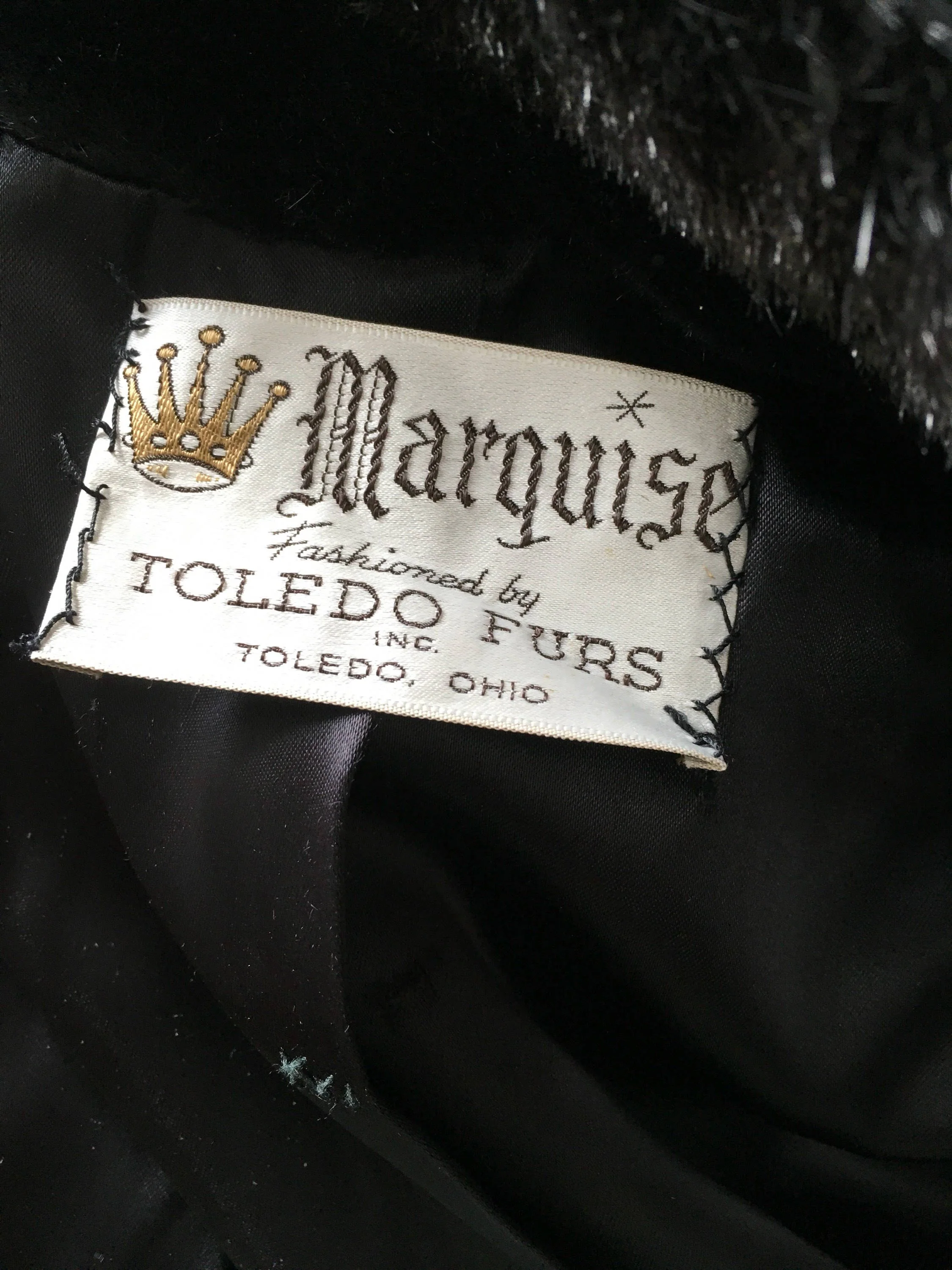 70's Faux Fur Russian Princess Coat by Marquise Borgazia Sportowne - Image 7