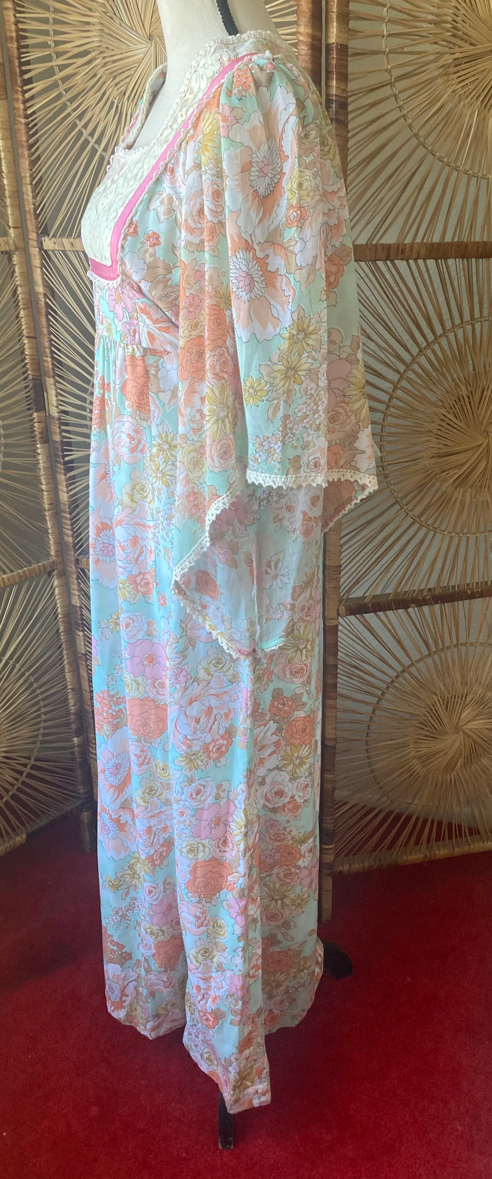 70s Floral Angel Sleeve Prairie Maxi Dress - Image 5
