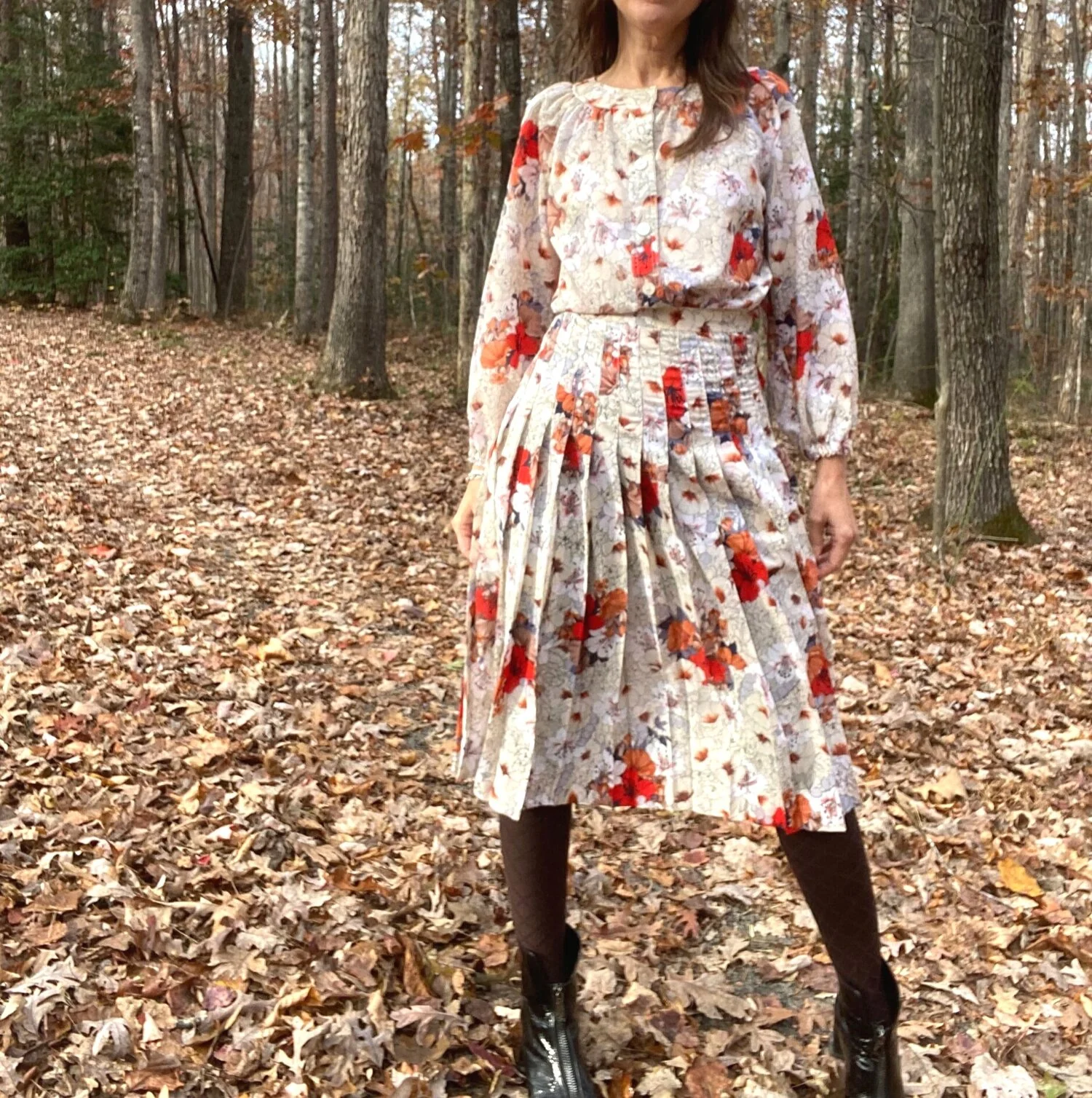 70s Floral Silk Pleated Skirt With Peasant Blouse By Evan Picone - Image 4