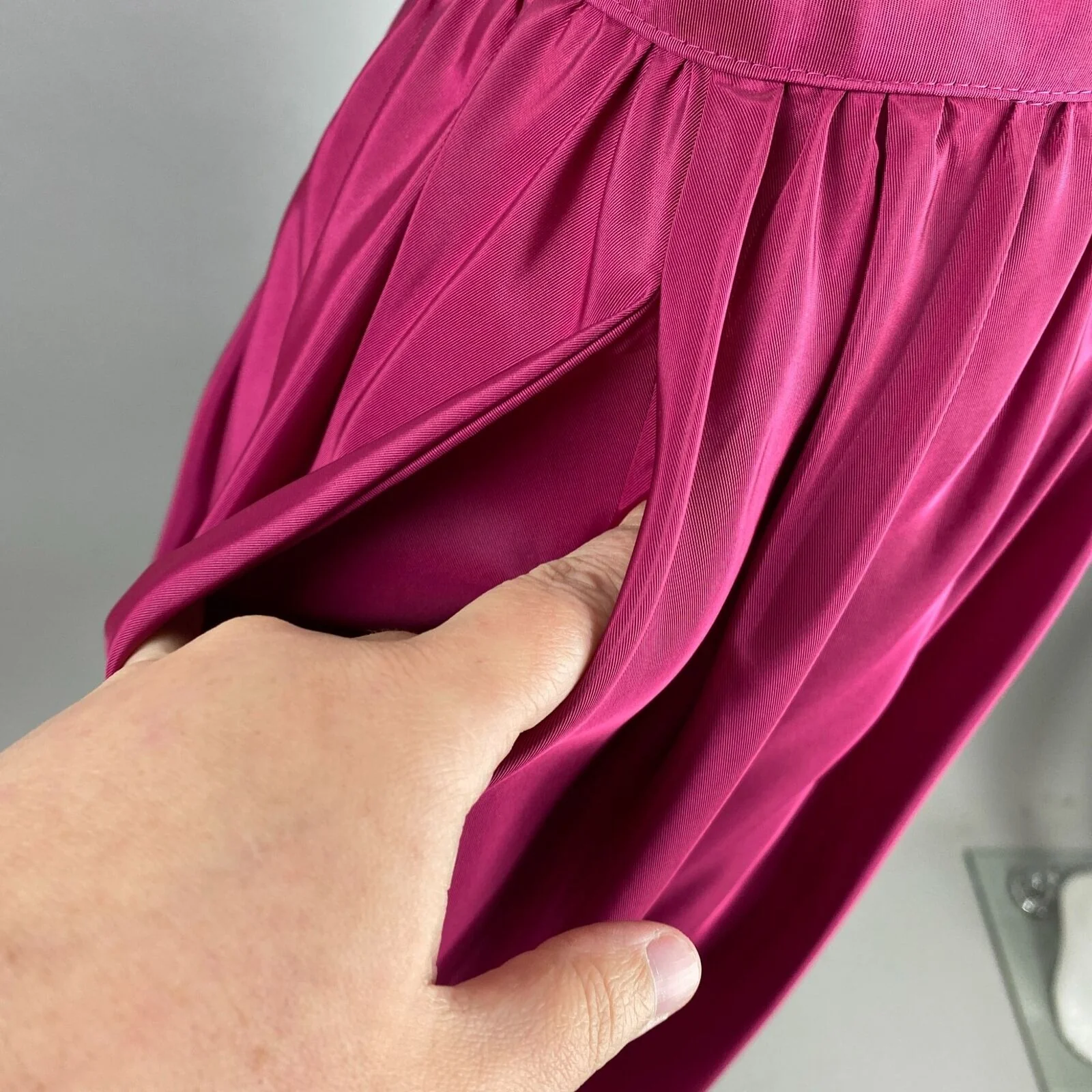 70s Fuchsia Pink A-line Taffeta Midi Skirt By Gunne Sax - Image 6