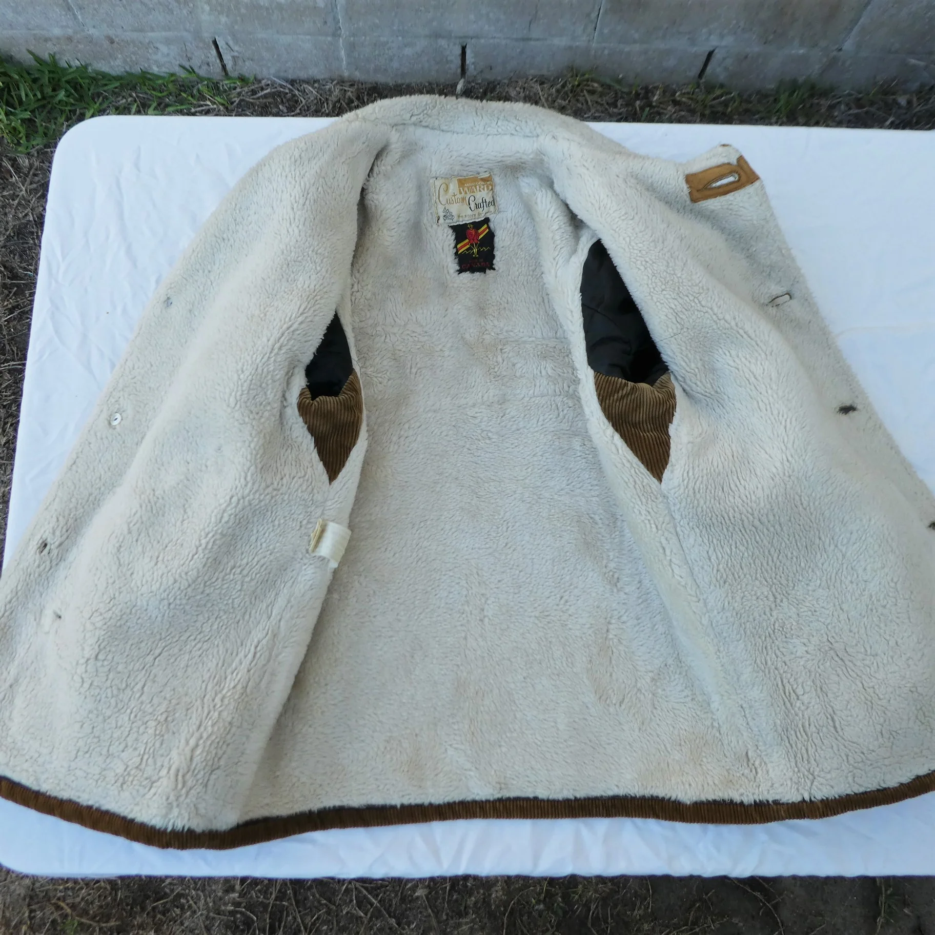 70s Golden Bown Corduroy Sherpa Mens Coat Heavy Duty By Montgomery Ward - Image 7