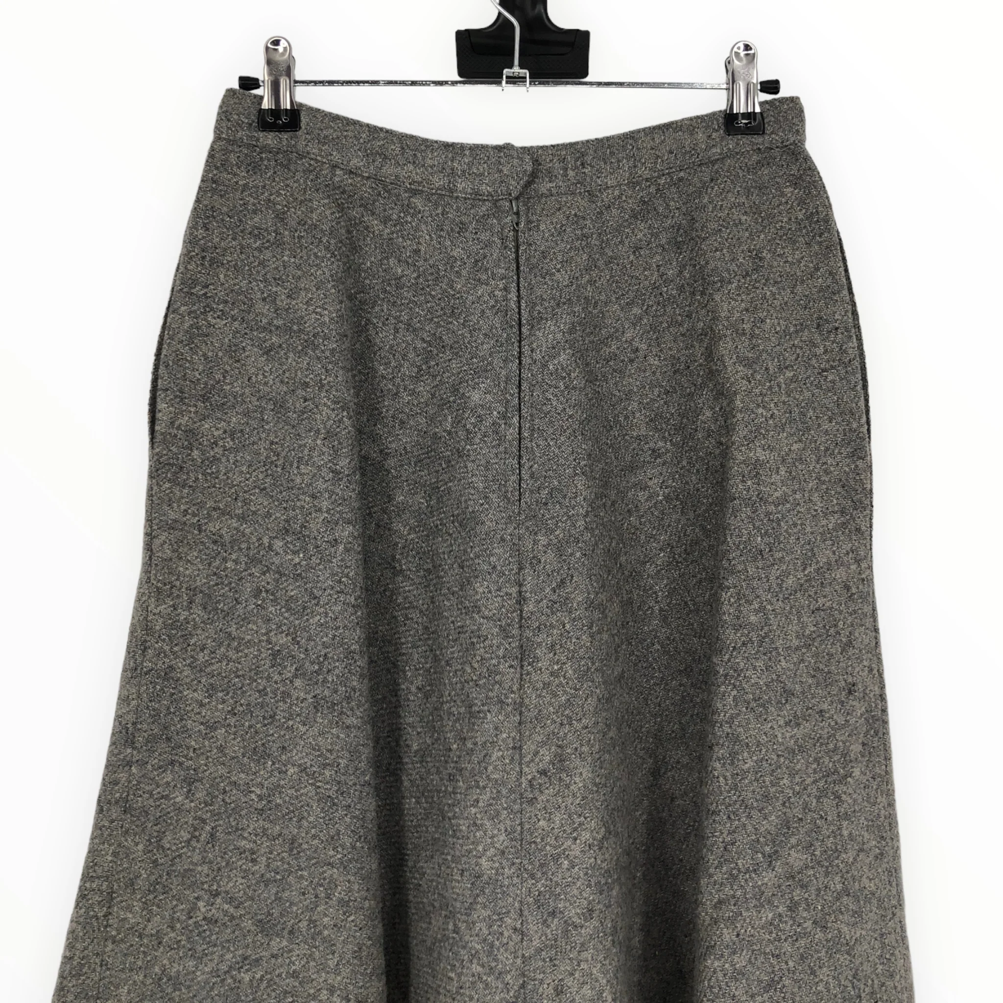 70s Gray Wool Pleat Front Midi Skirt By Evan Picone - Image 4
