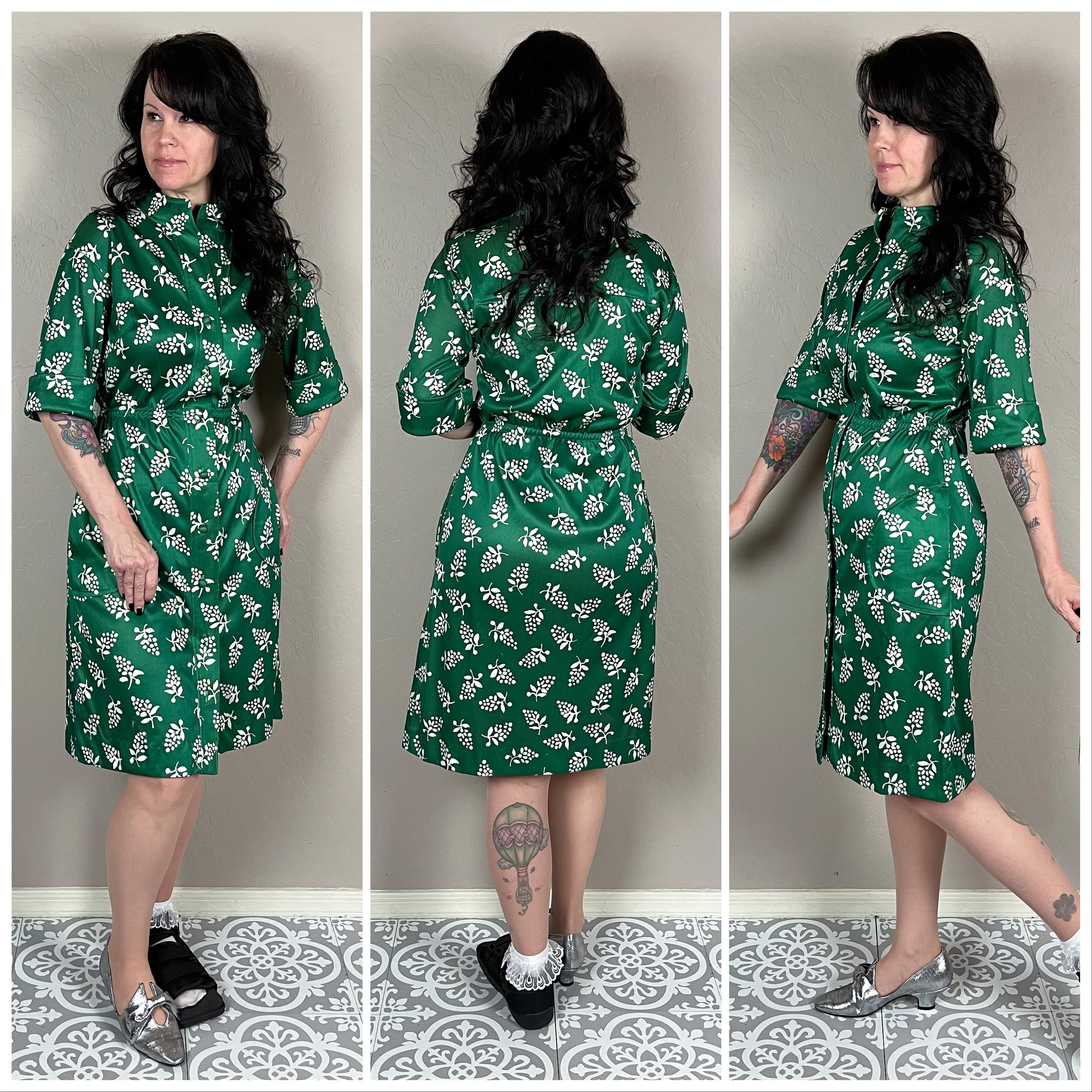 70s Green And White Floral A-line Mini Shirt Dress By Yves Jennet - Image 3
