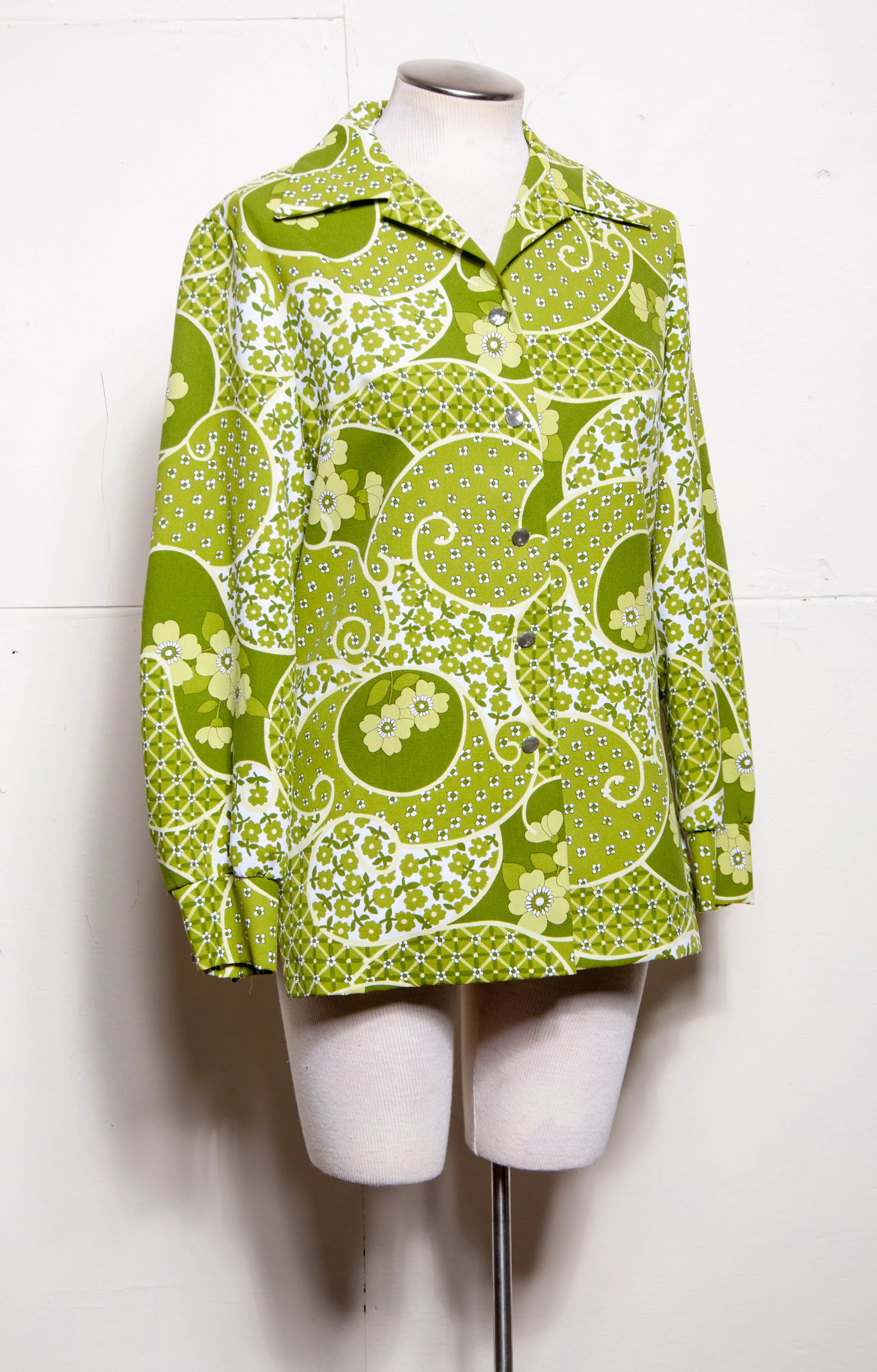 70s Green Floral Button Down Long Sleeve Shirt by Pykettes - Image 3
