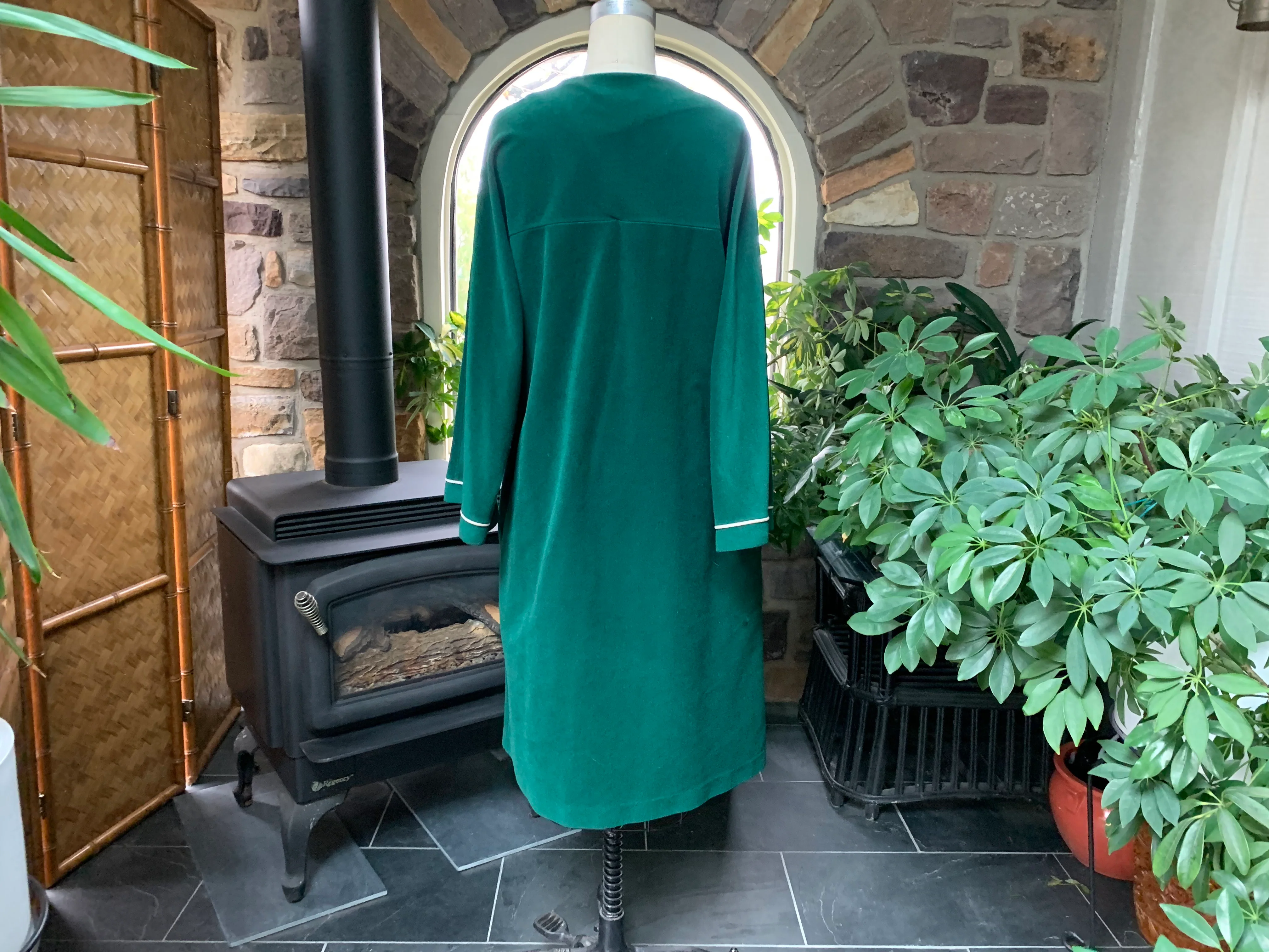 70s Green Velour White Satin Piping Zipper Front Robe By Vanity Fair - Image 2