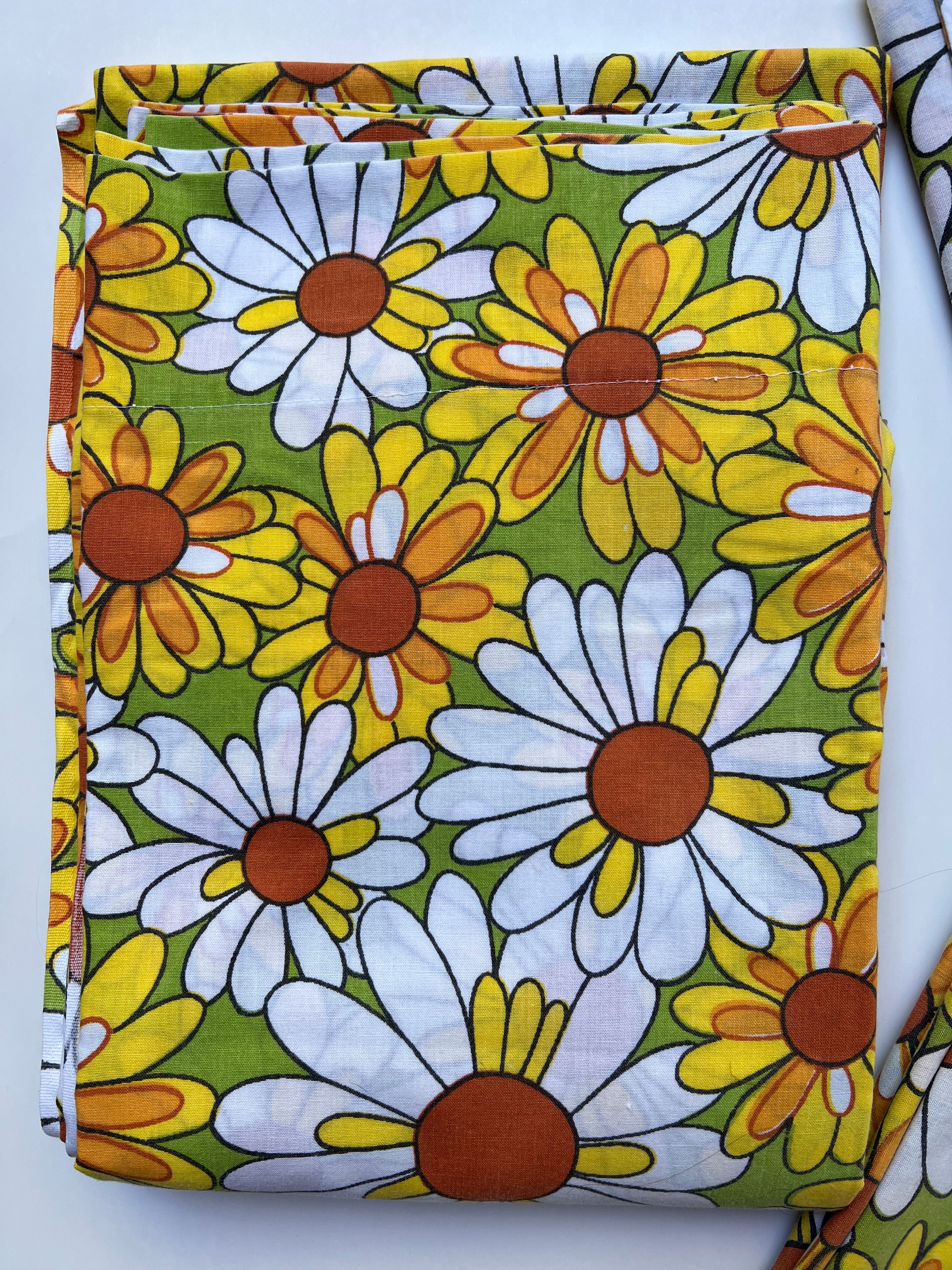 70s Groovy Floral Sheet And Two Pillowcase Set By St. Mary's - Image 7