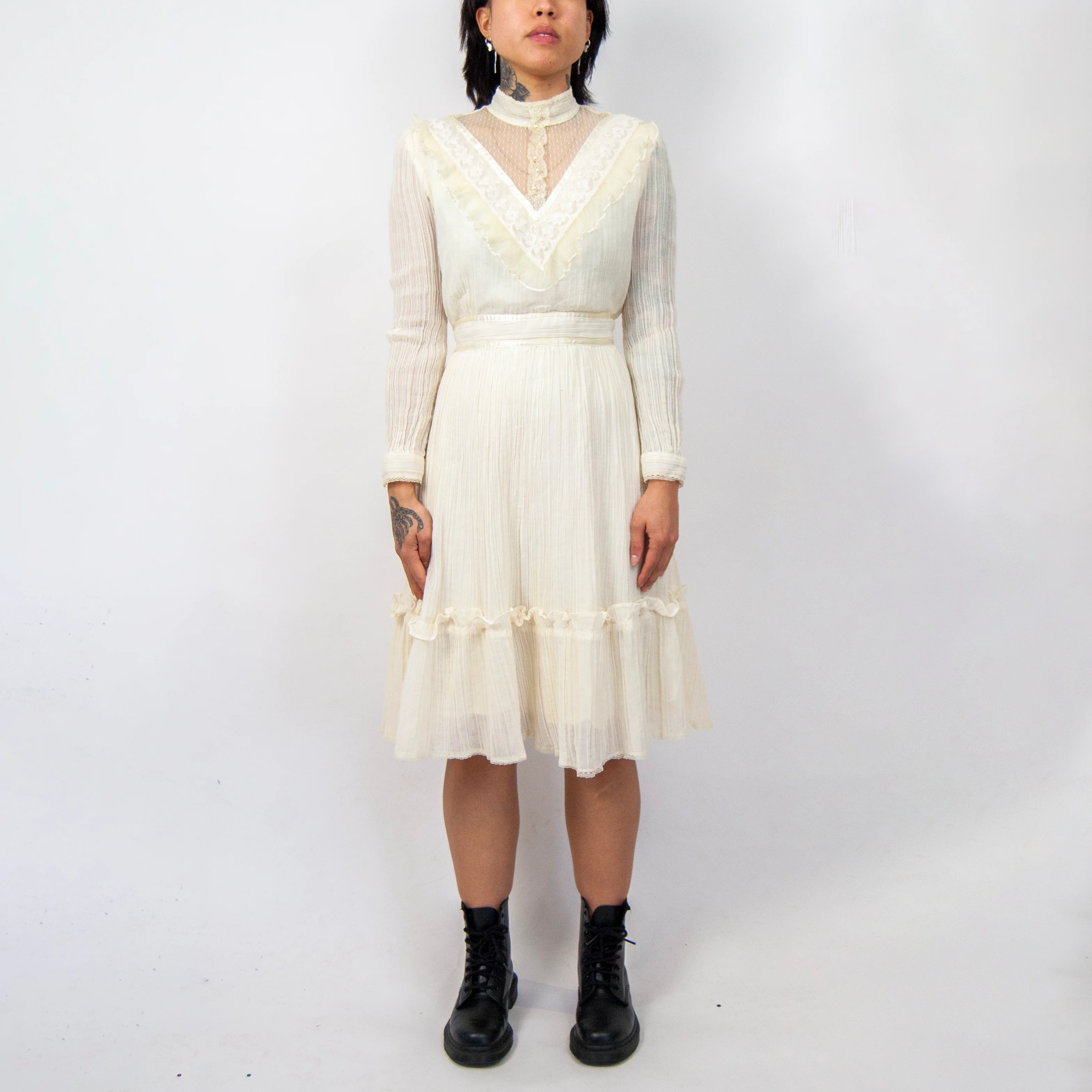 70s Gunne Sax Cream Victorian Style Mini Dress By Gunne Sax - Image 2