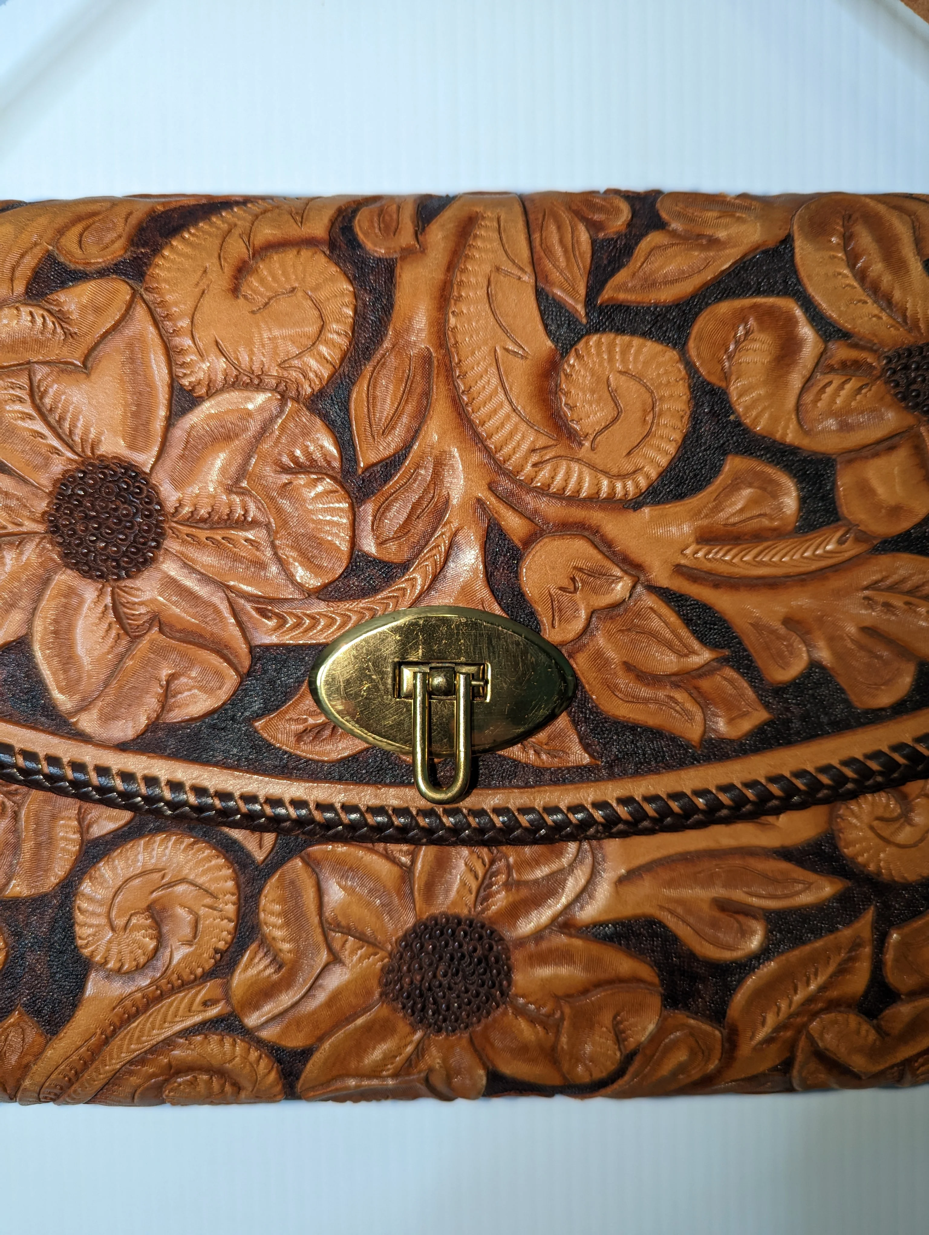 70s Hand Tooled Leather Hand Bag Floral Leaf Pattern - Image 9