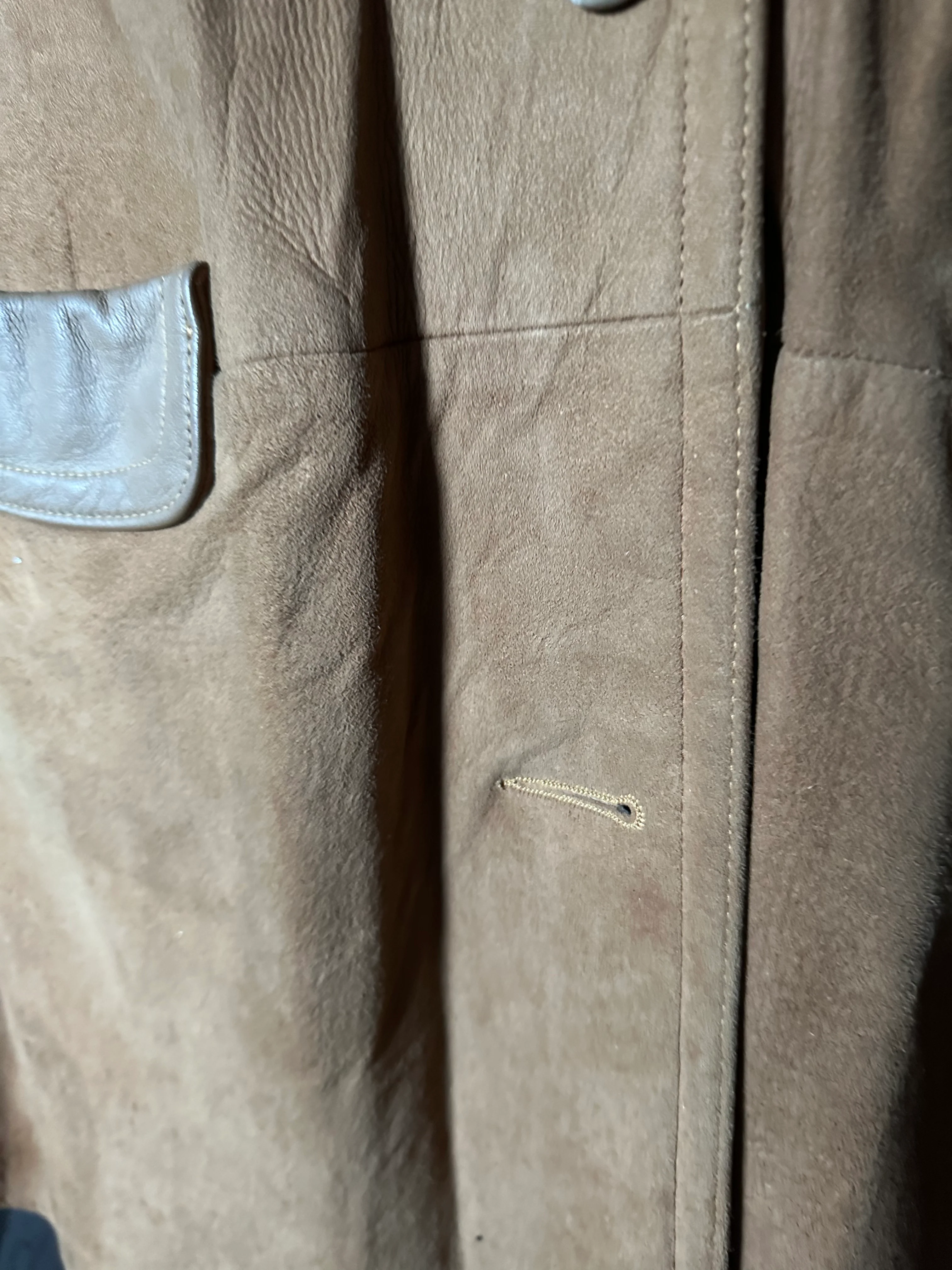 70s Handmade Brushed Leather Cape - Image 4