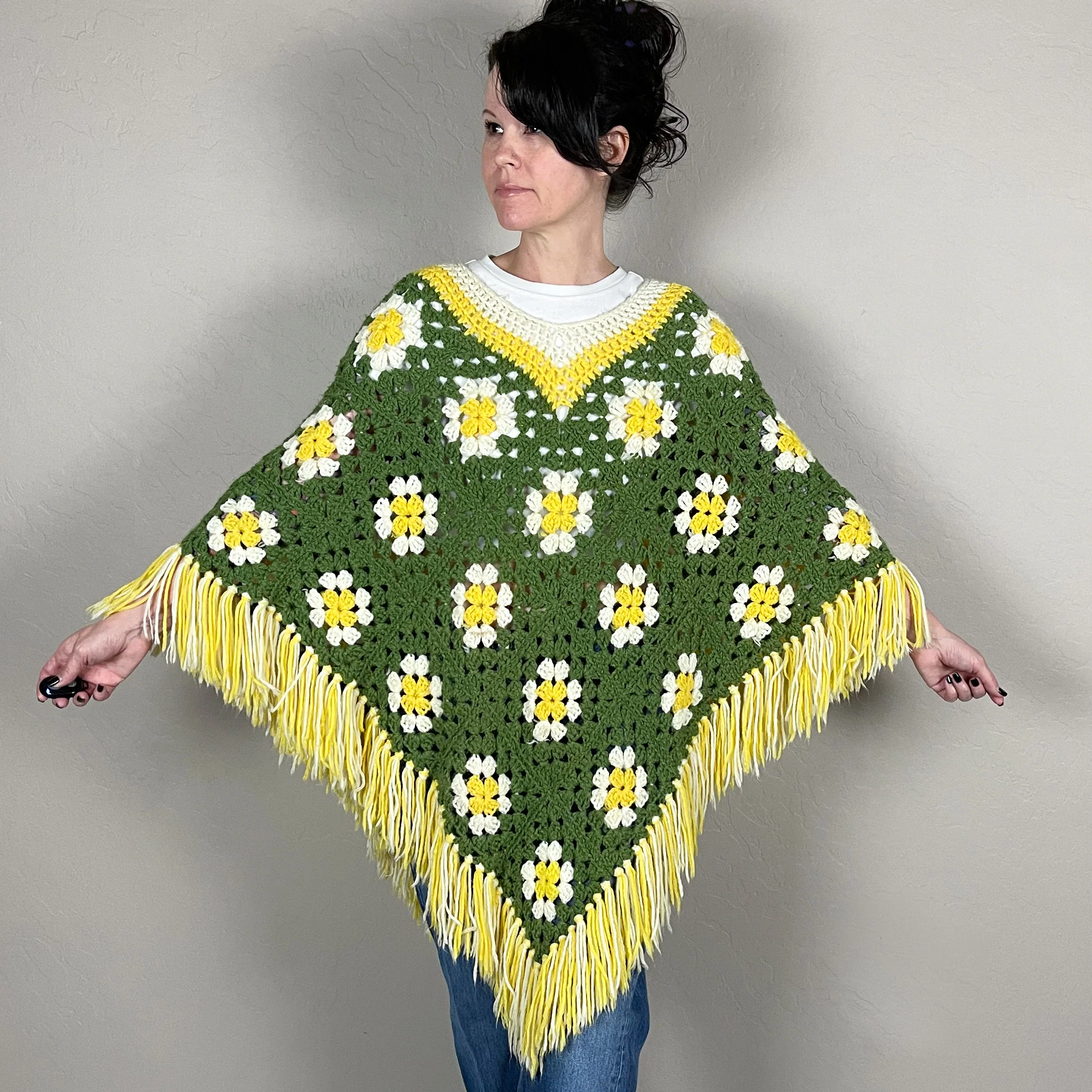 70s Handmade Granny Square Fringe Poncho - Image 4