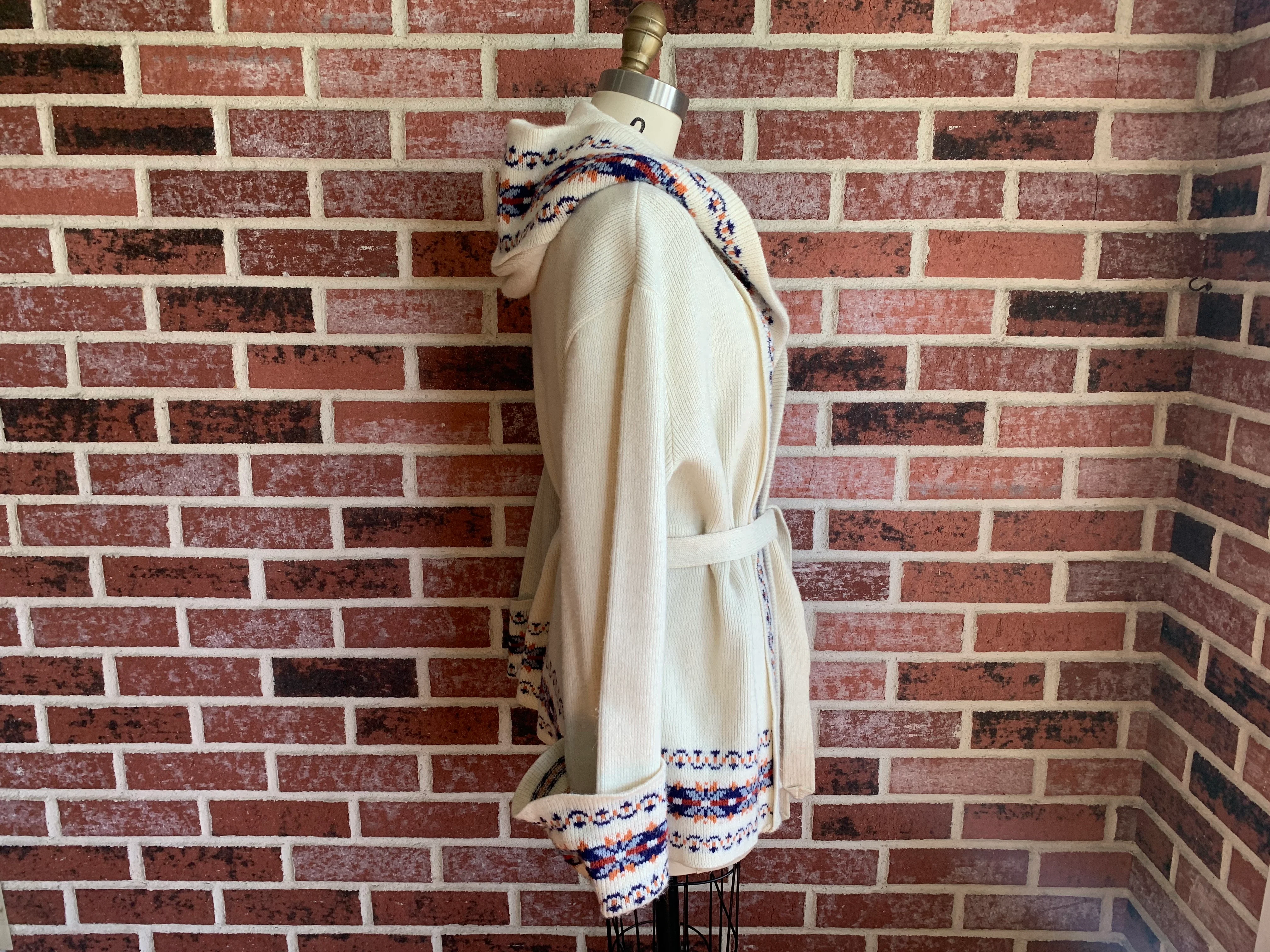 70s Heavy Ivory Blue And Rust Hooded Belted Sweater By Herald House - Image 7