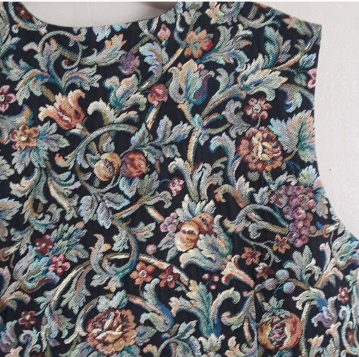 80's Floral Tapestry Vest by J. Jill Ltd. - Image 4