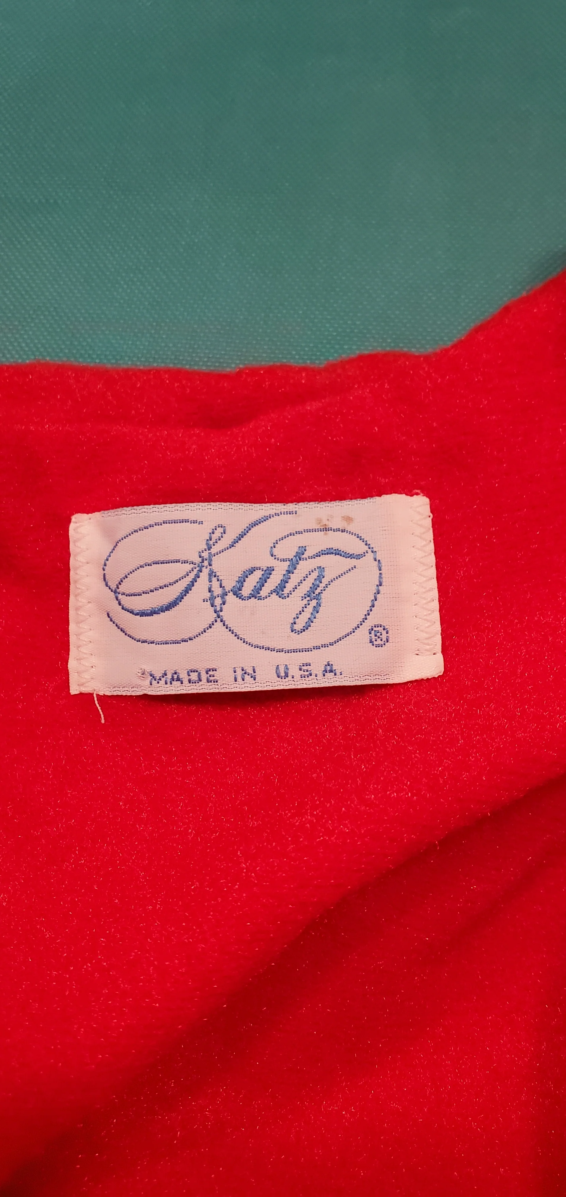 70s Katz Embroidered Strawberries Robe By Katz - Image 5