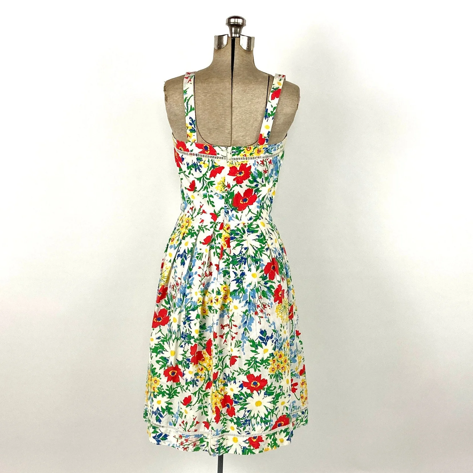 70s Lanz Green Floral Dress Full White Midi Sundress Daisy Print Garden Party Dress Open Back Party Vintage Sun Dress by Lanz Originals - Image 5