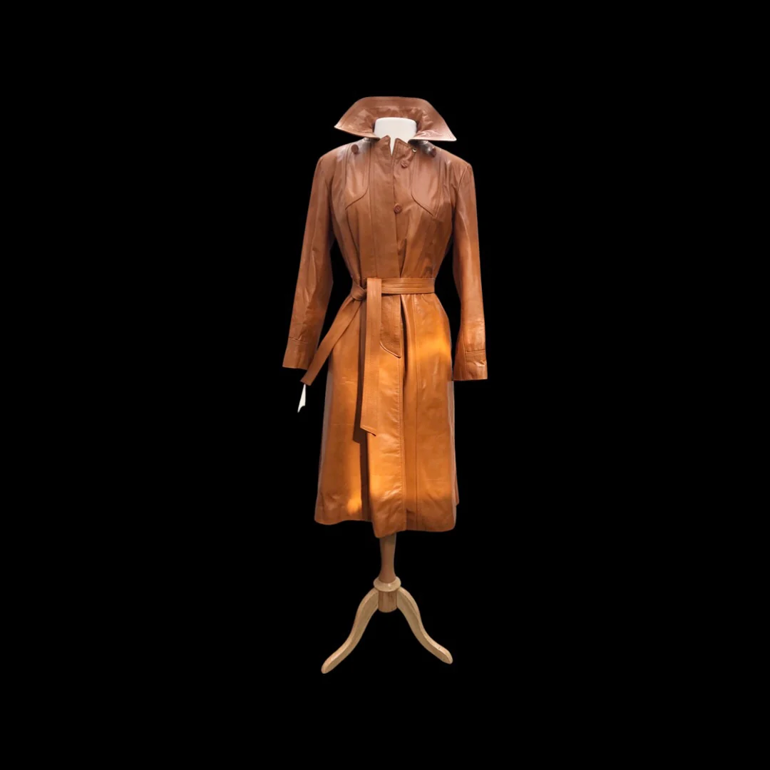 70s Leather Trench Spy Detachable Cape Butterscotch - Image 18