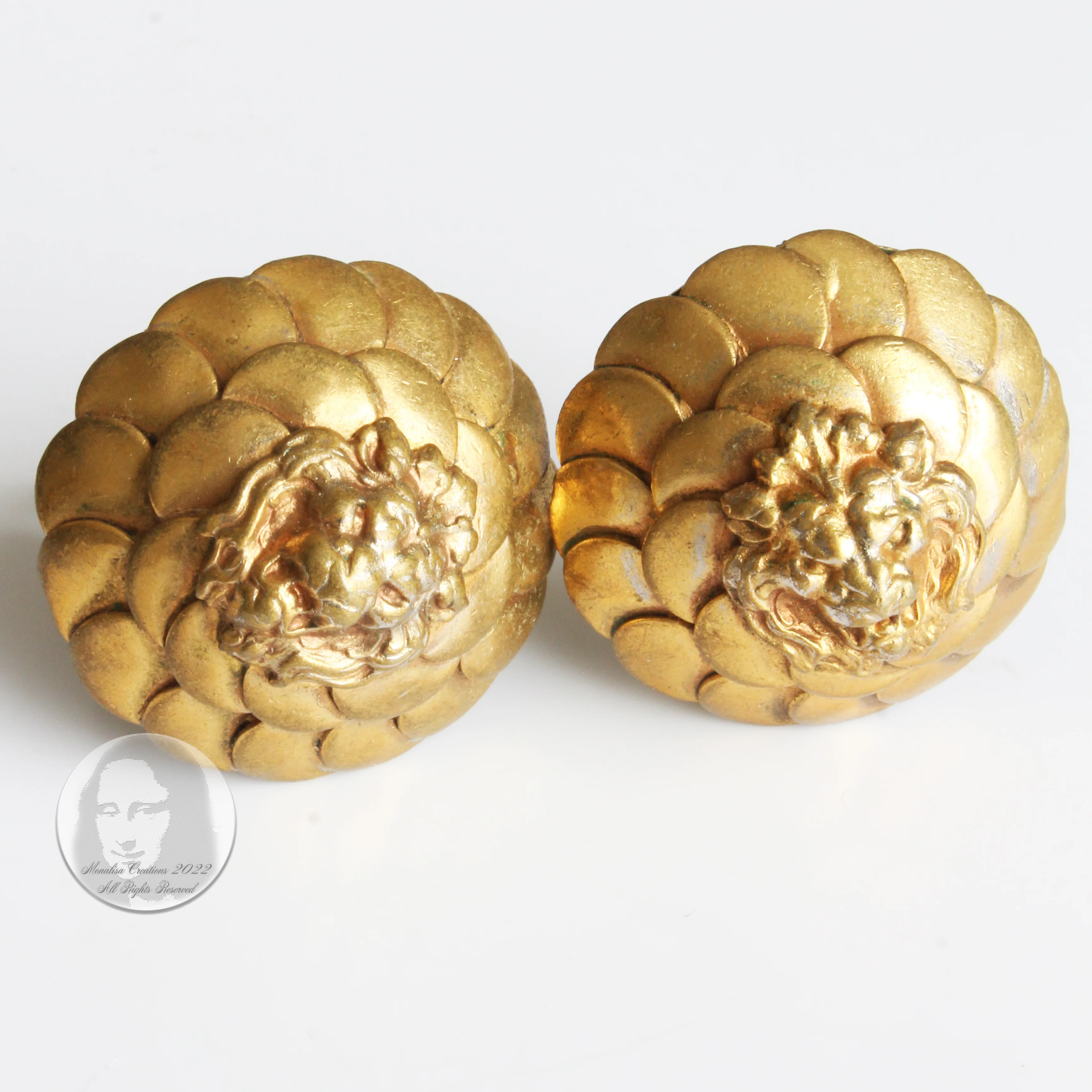 70s Lion Head Earrings Clip Style Gold Metal Rare By Chanel - Image 8