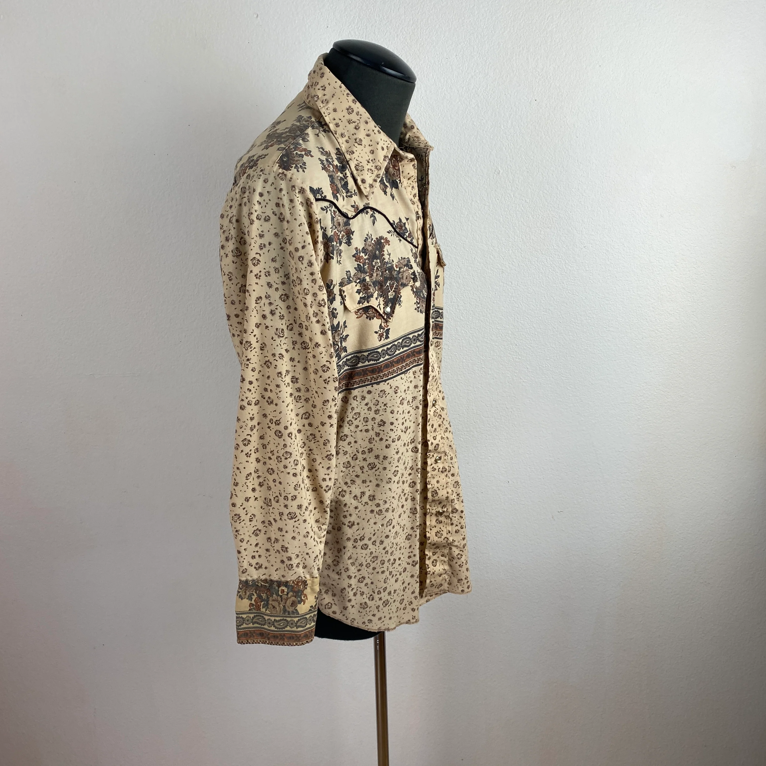 70s Men Tan Pearlized Snap Button Shirt Floral Western By Tem Tex - Image 10