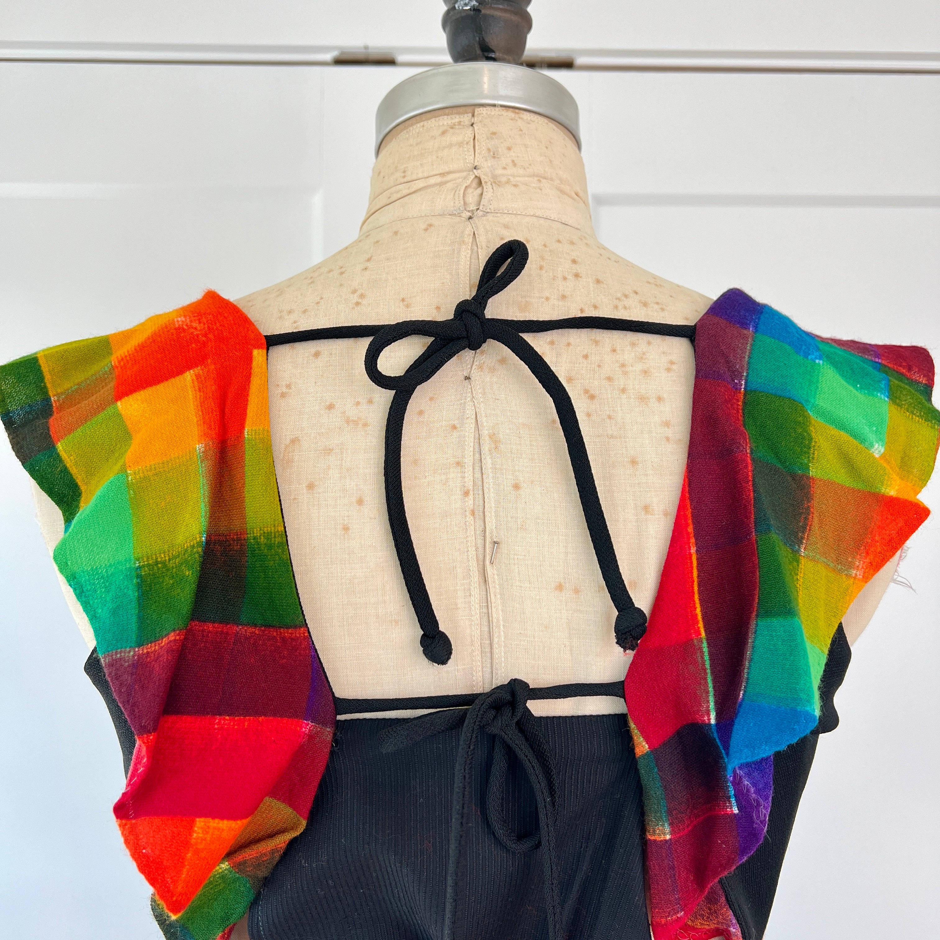 70s Mod Plaid Rose Appliqué Maxi Dress - Image 4