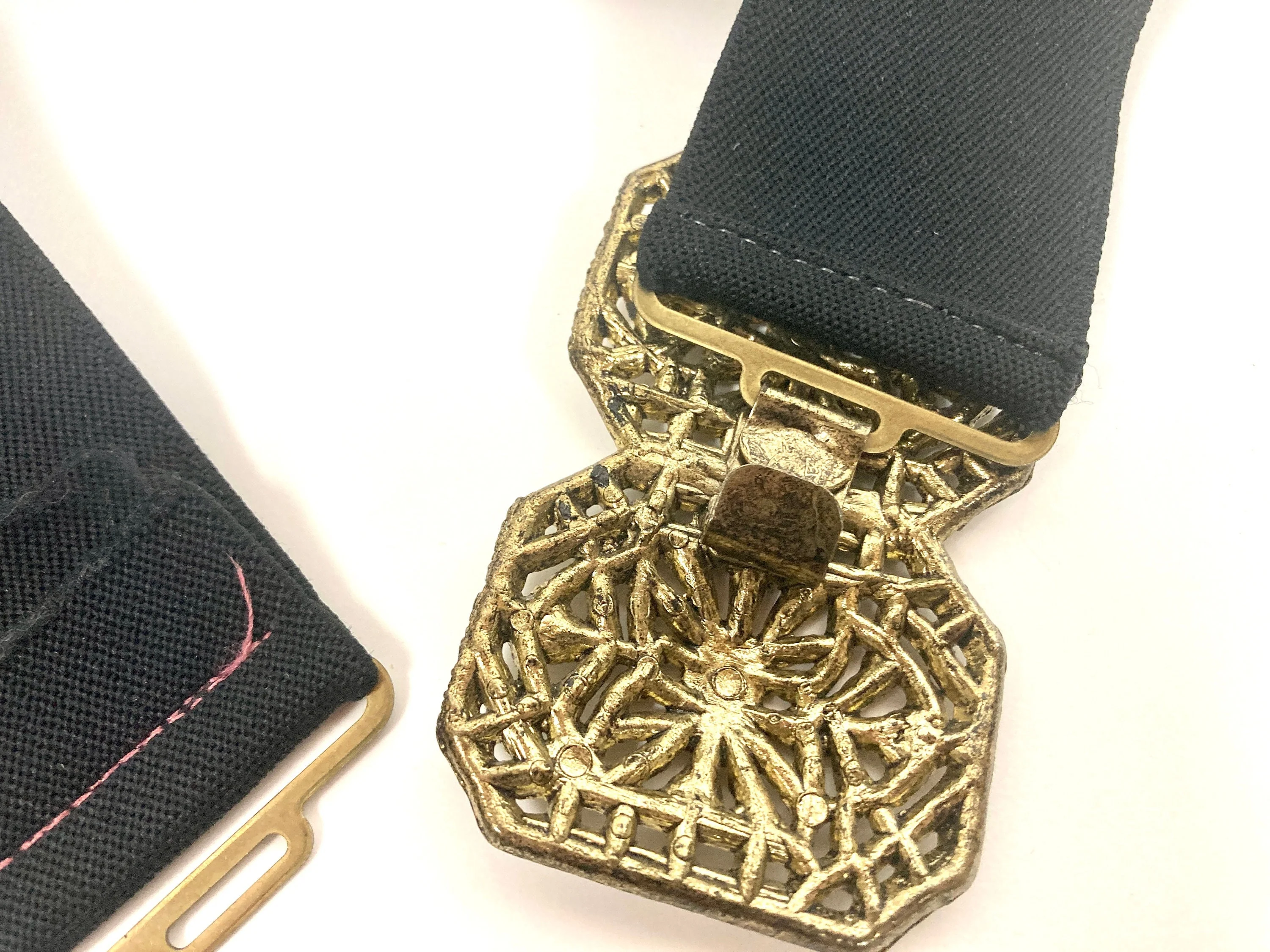 70s Ornate Brass Snake Serpent Belt Raised Stretch Rectangle Metal Gold Belt Elastic Vintage Dress Belt - Image 4