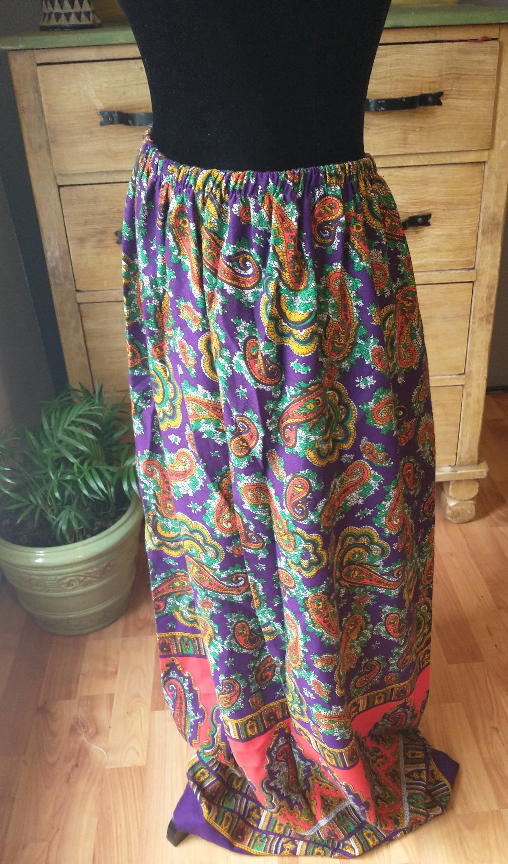 70s Paisely Maxi Skirt Bold Colors Paisely M by Greenecastle - Image 2