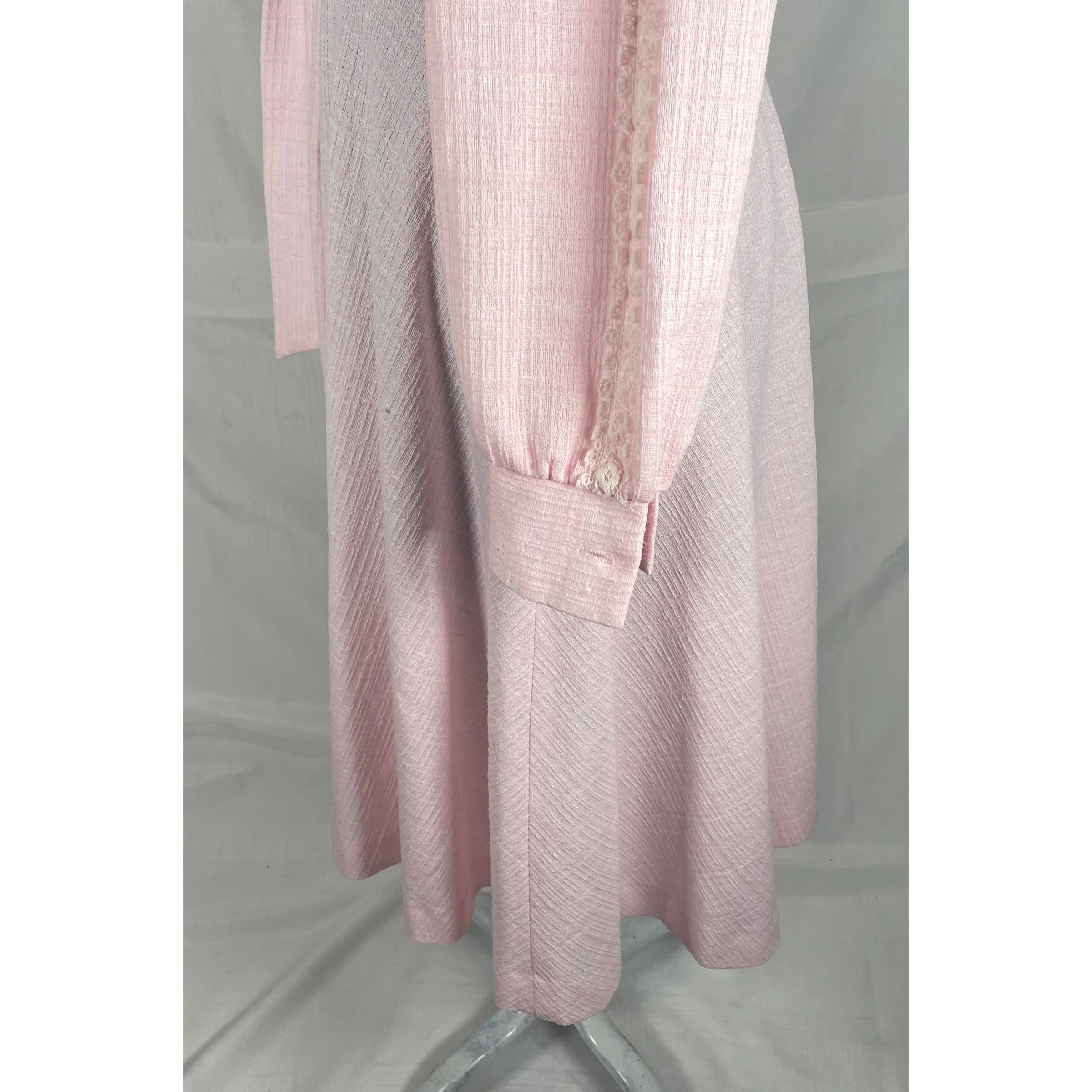 70s Pastel Pink Long Sleeve Midi Shirt Dress - Image 15