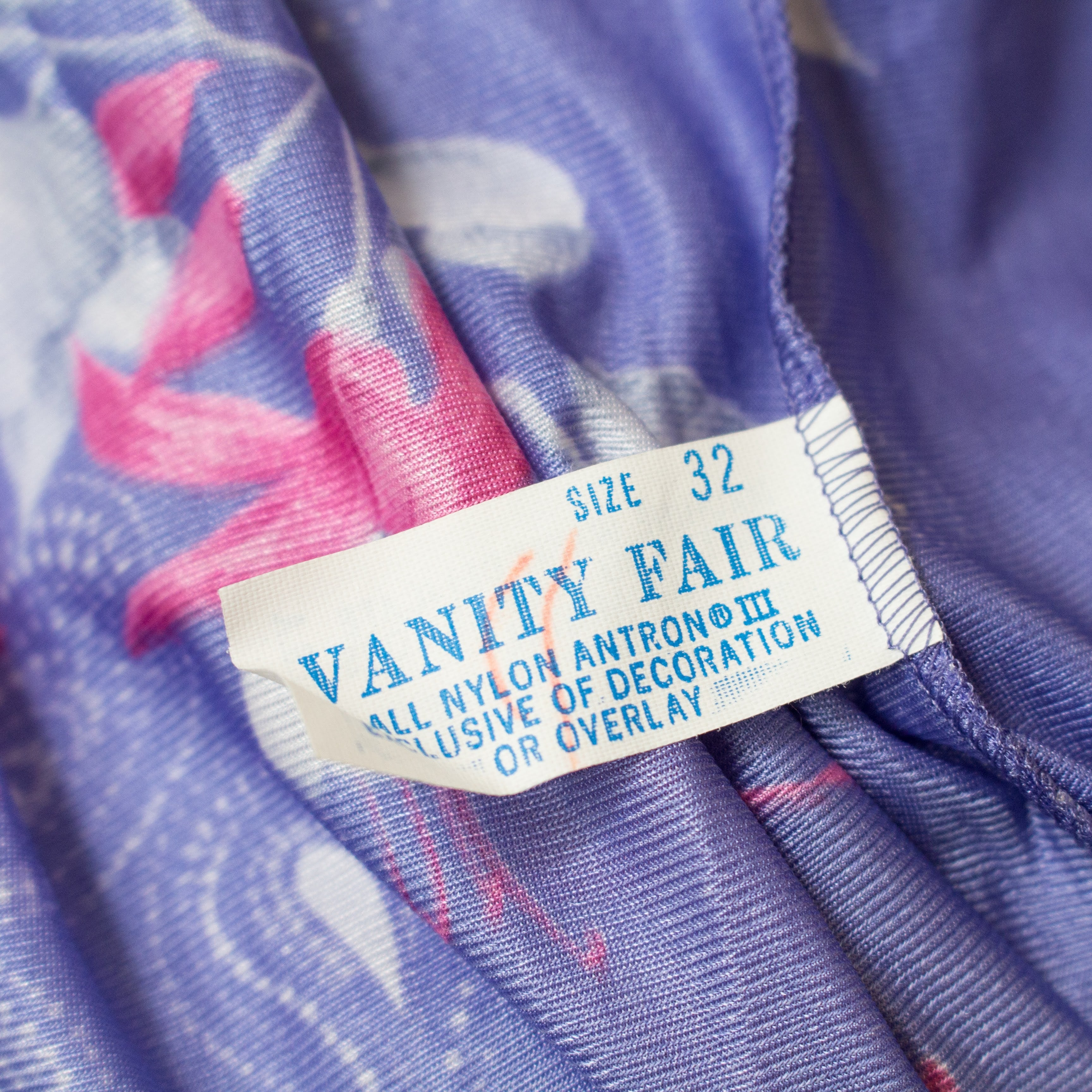 70s Periwinkle Paisley Floral Print Ankle Length Robe By Vanity Fair - Image 5