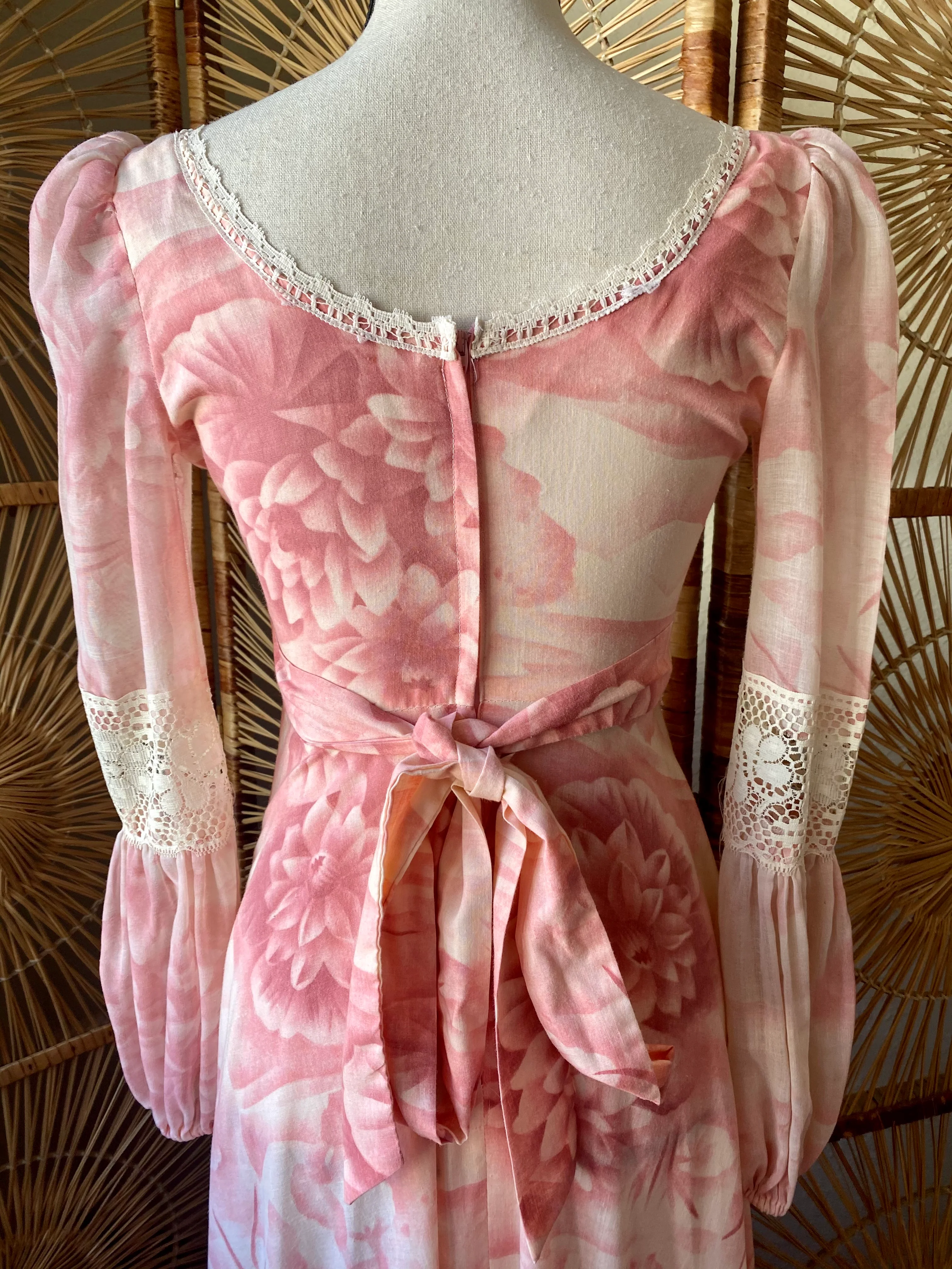 70s Pink Water Lily Boho Prairie Dress - Image 10