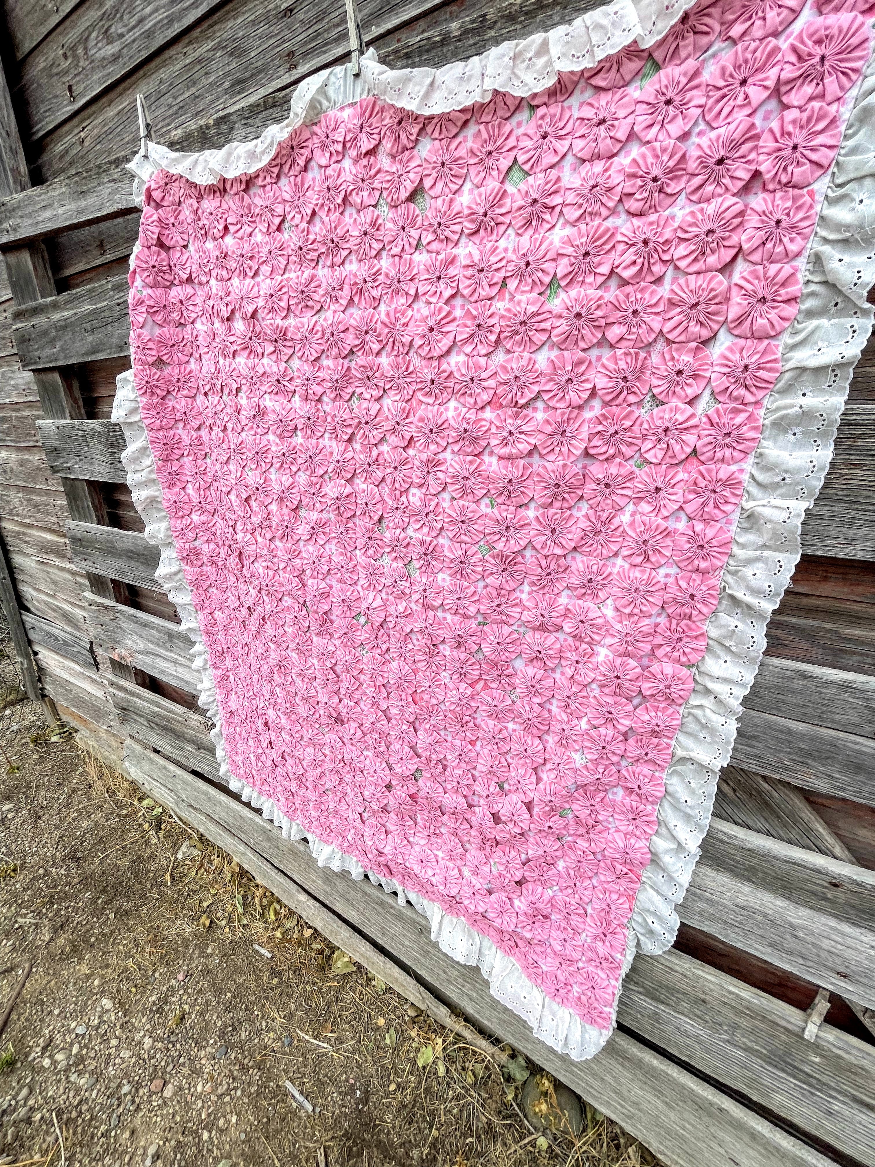 70s Pink Yo-yo Quilt Baby Blanket Eyelet Lace Edge - Image 8
