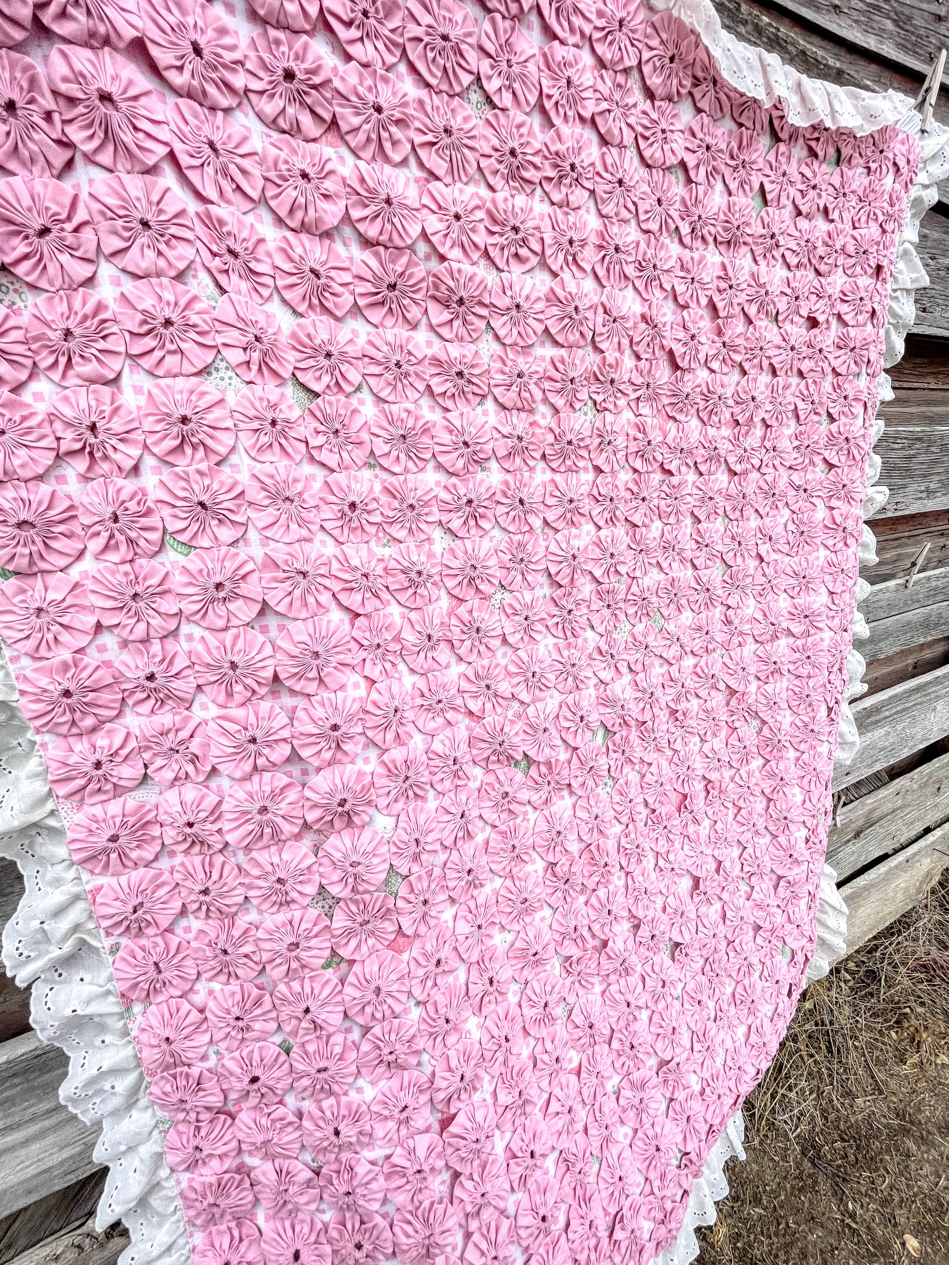 70s Pink Yo-yo Quilt Baby Blanket Eyelet Lace Edge - Image 9