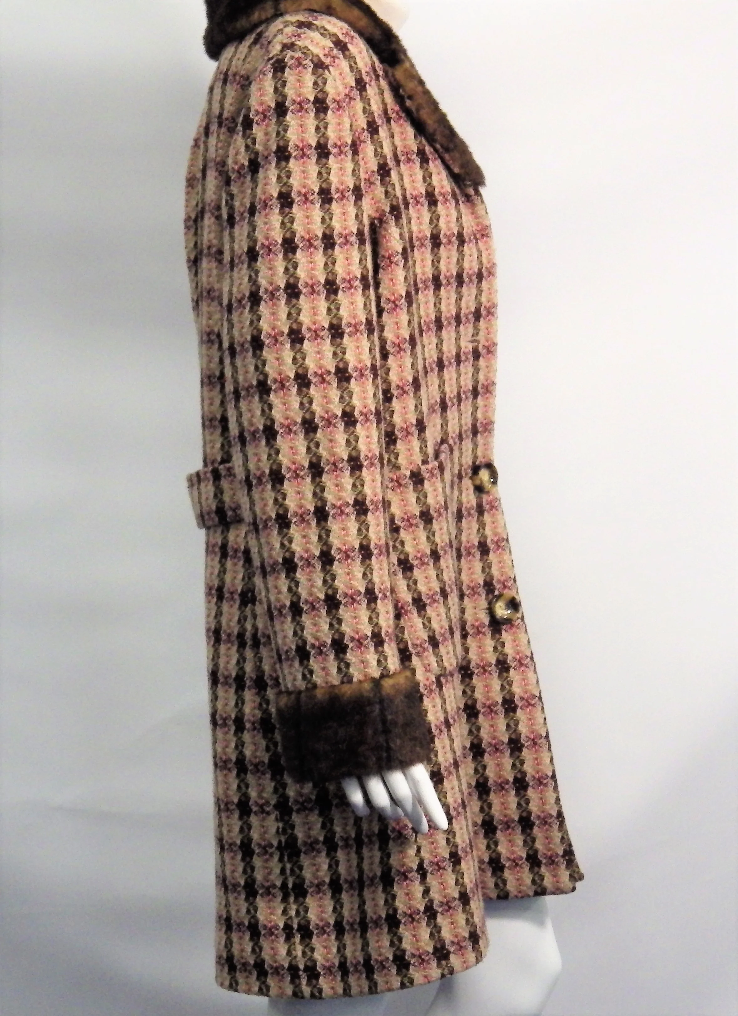 70s Plaid Coat With Faux Fur Collar By Artifacts- The Collection - Image 4