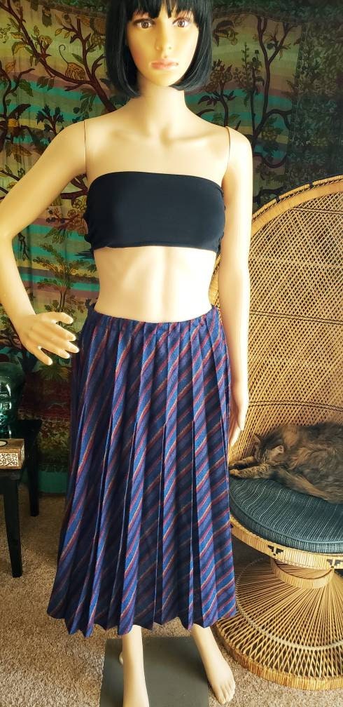 70s Pleated Wool Skirt Sm/md by Harvey's Place - Image 7