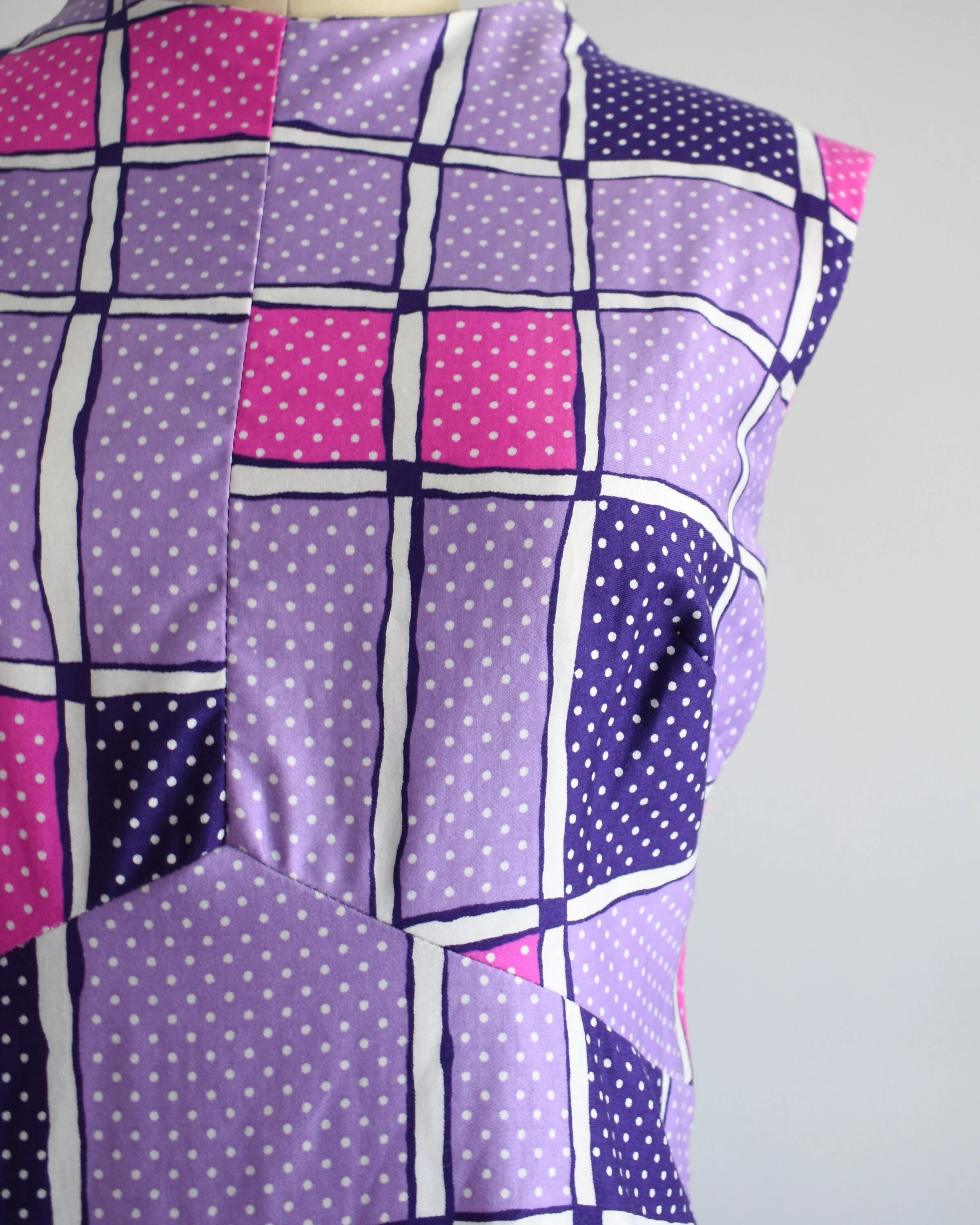 70s Polka Dot and Squares Dress Vintage 70s Dress, Pink and Purple Mod Geometric Cotton Dress, Medium Large - Image 7