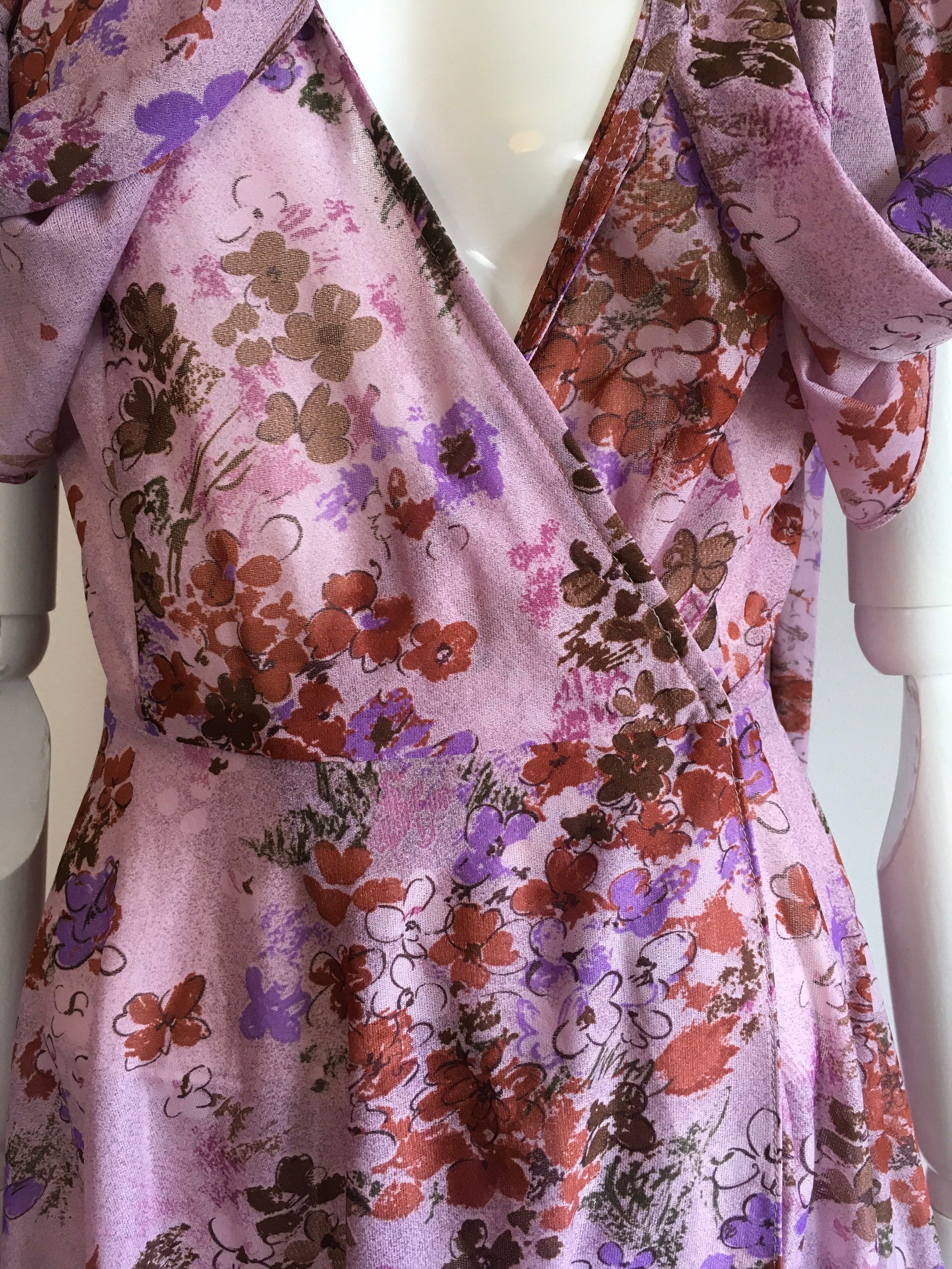 70's Purple Floral Wrap Flutter Sleeve Dress - Image 5