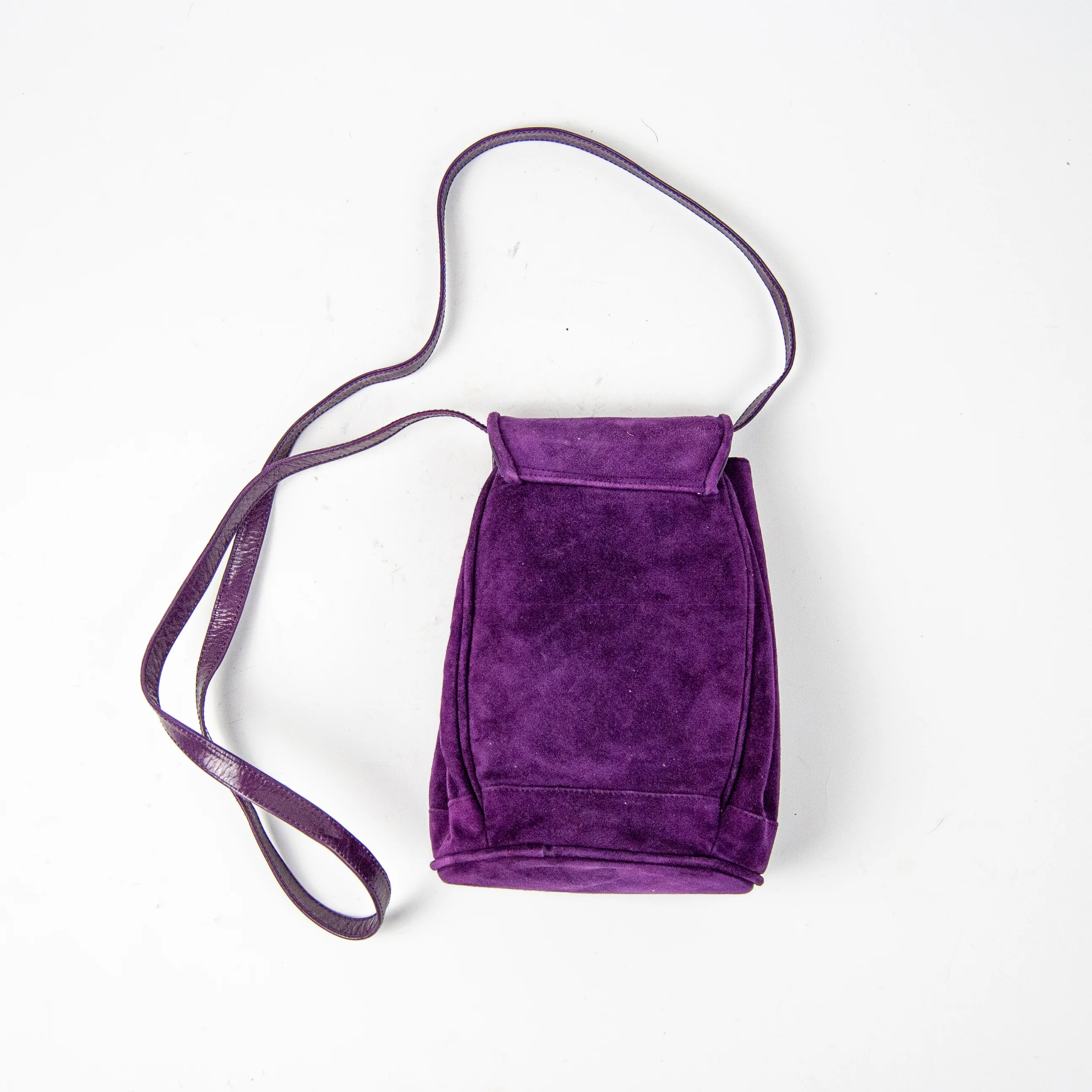 70s Purple Suede Stuart Weitzman Crossbody Purse By Stuart Weitzman - Image 3