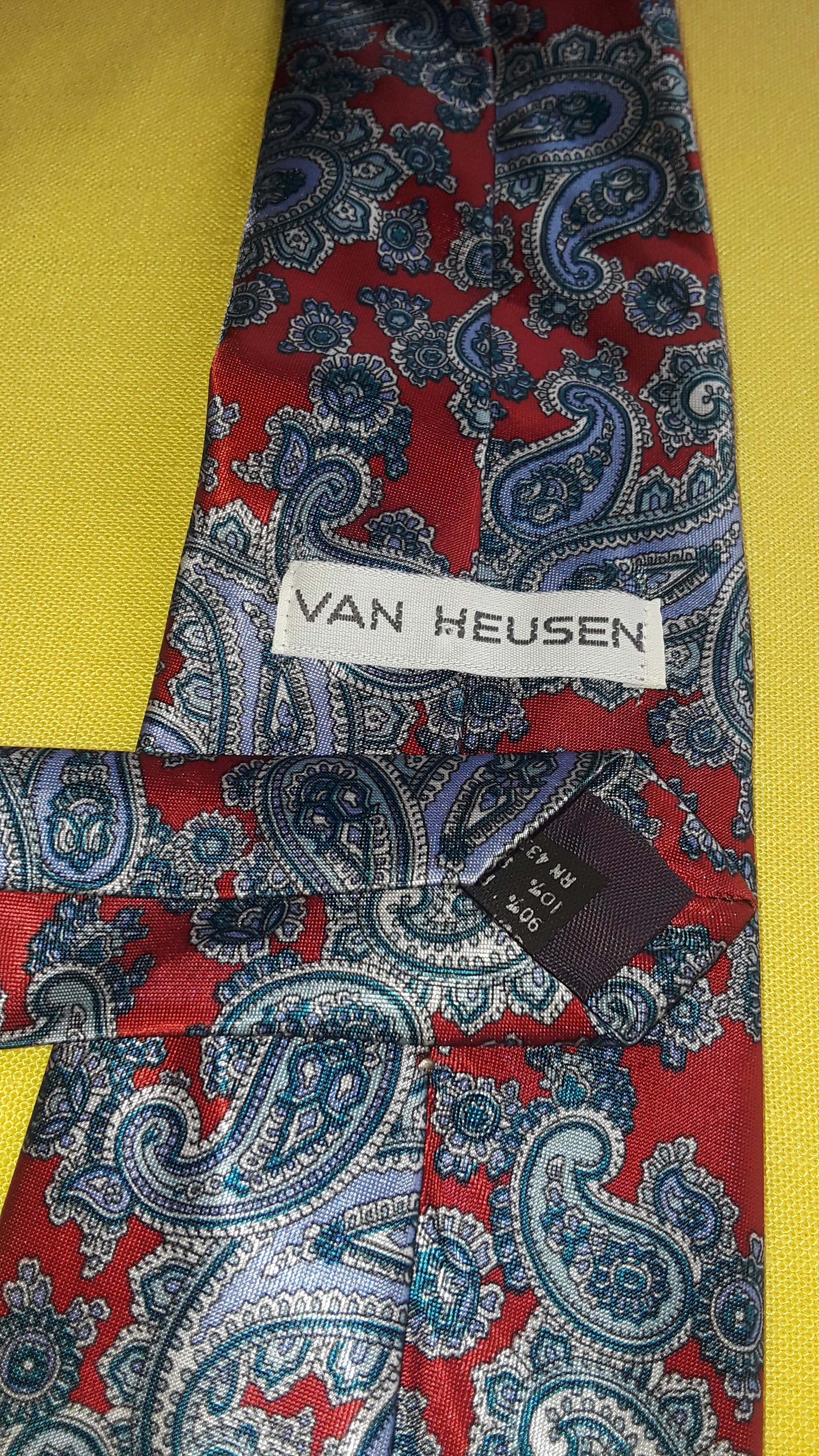 70's Red Paisley Print Tie by Van Heusen - Image 4