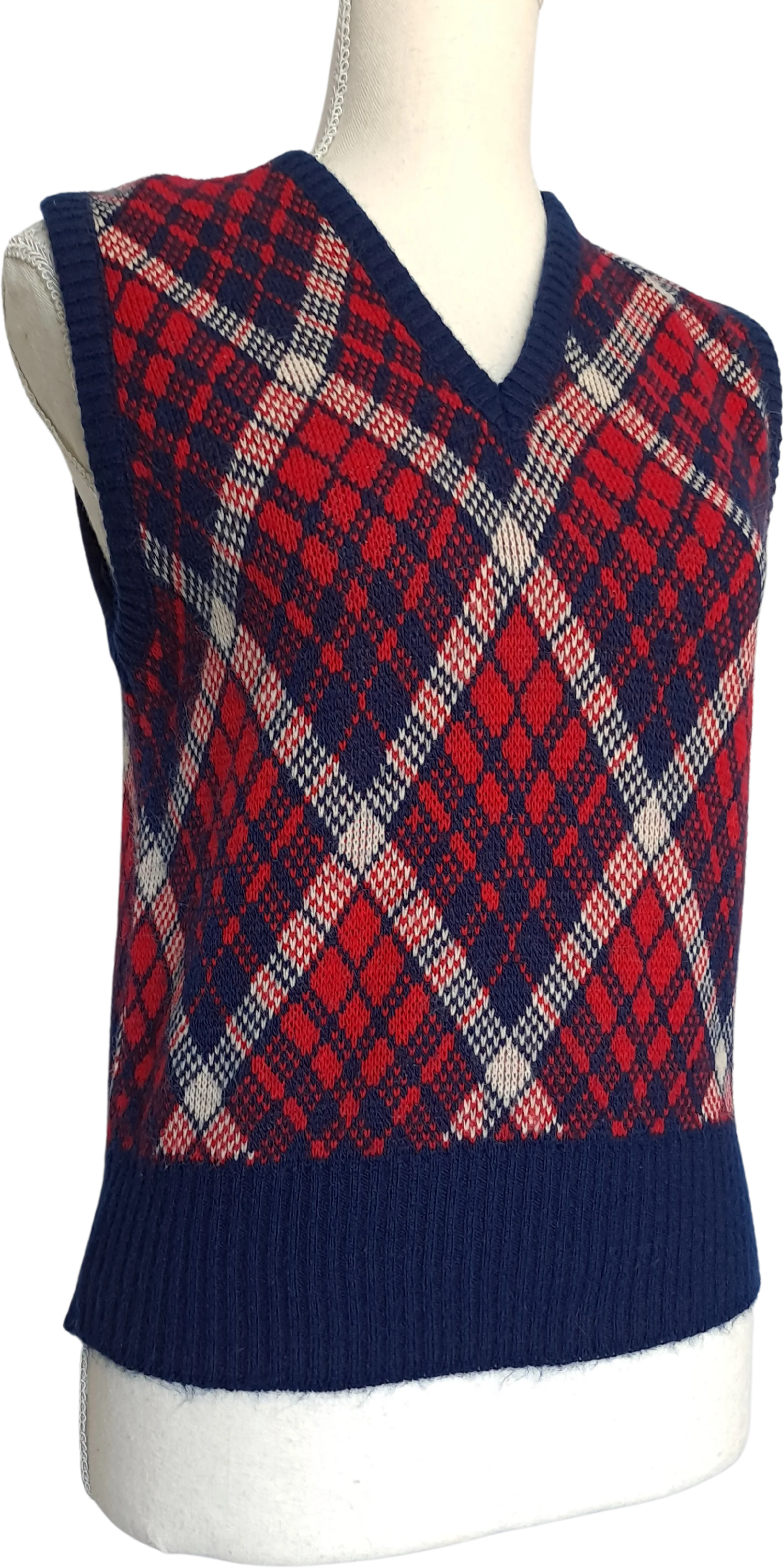 70s Red White And Navy Argyle Print Sweater Vest