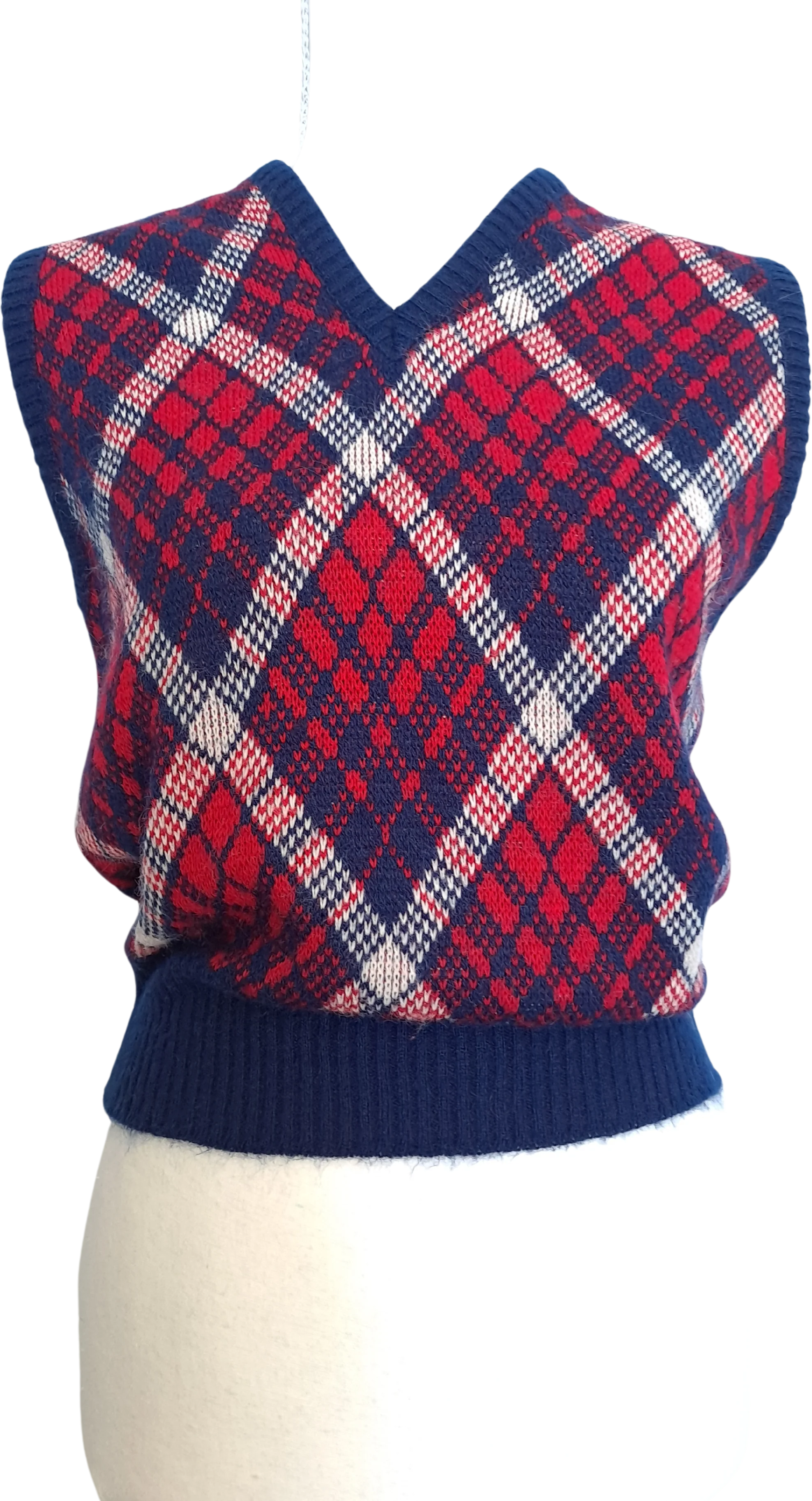 70s Red White And Navy Argyle Print Sweater Vest - Image 5