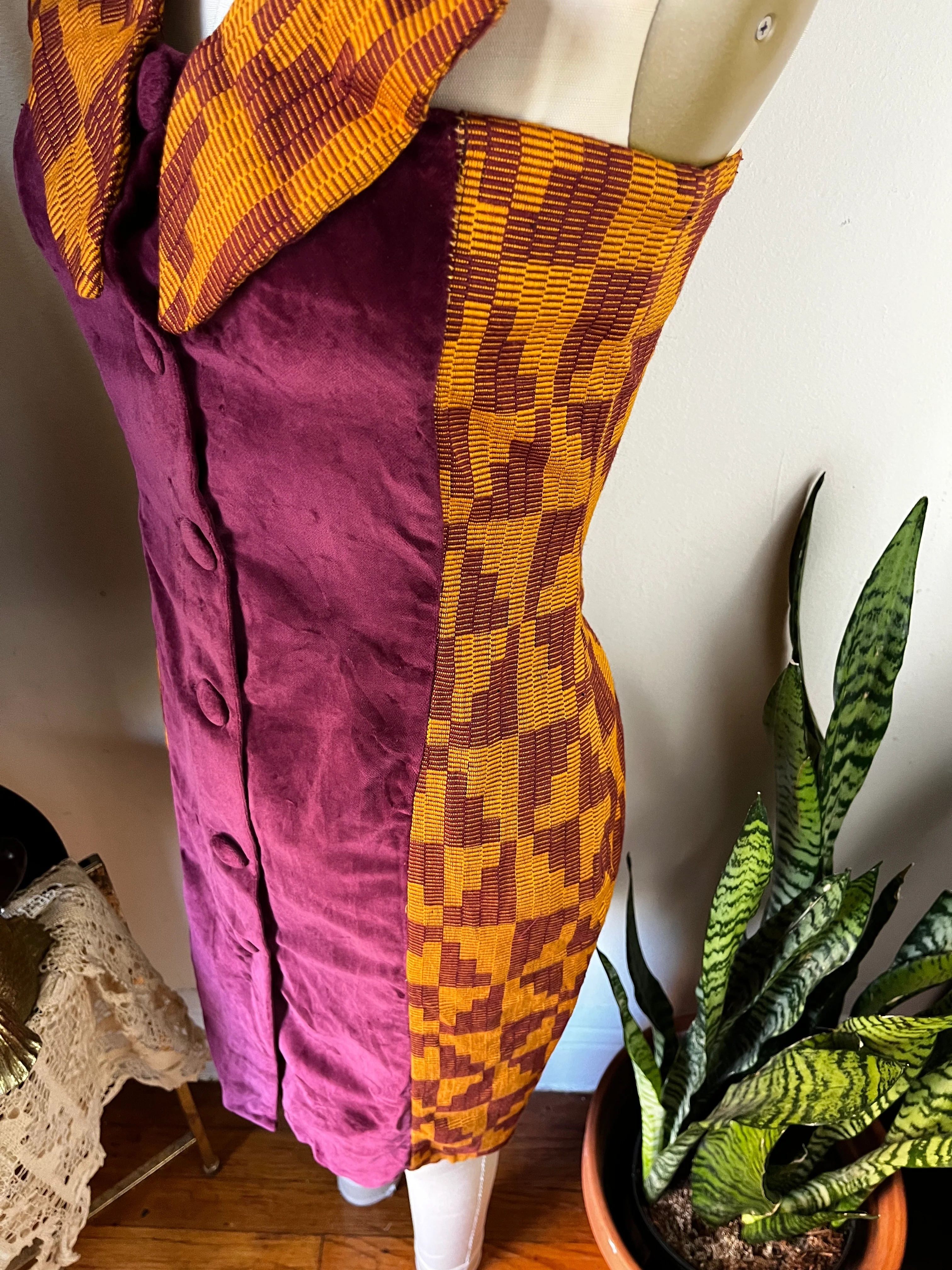 70s Retro Funky 70s Velvet Graphic Halter Dress - Image 6