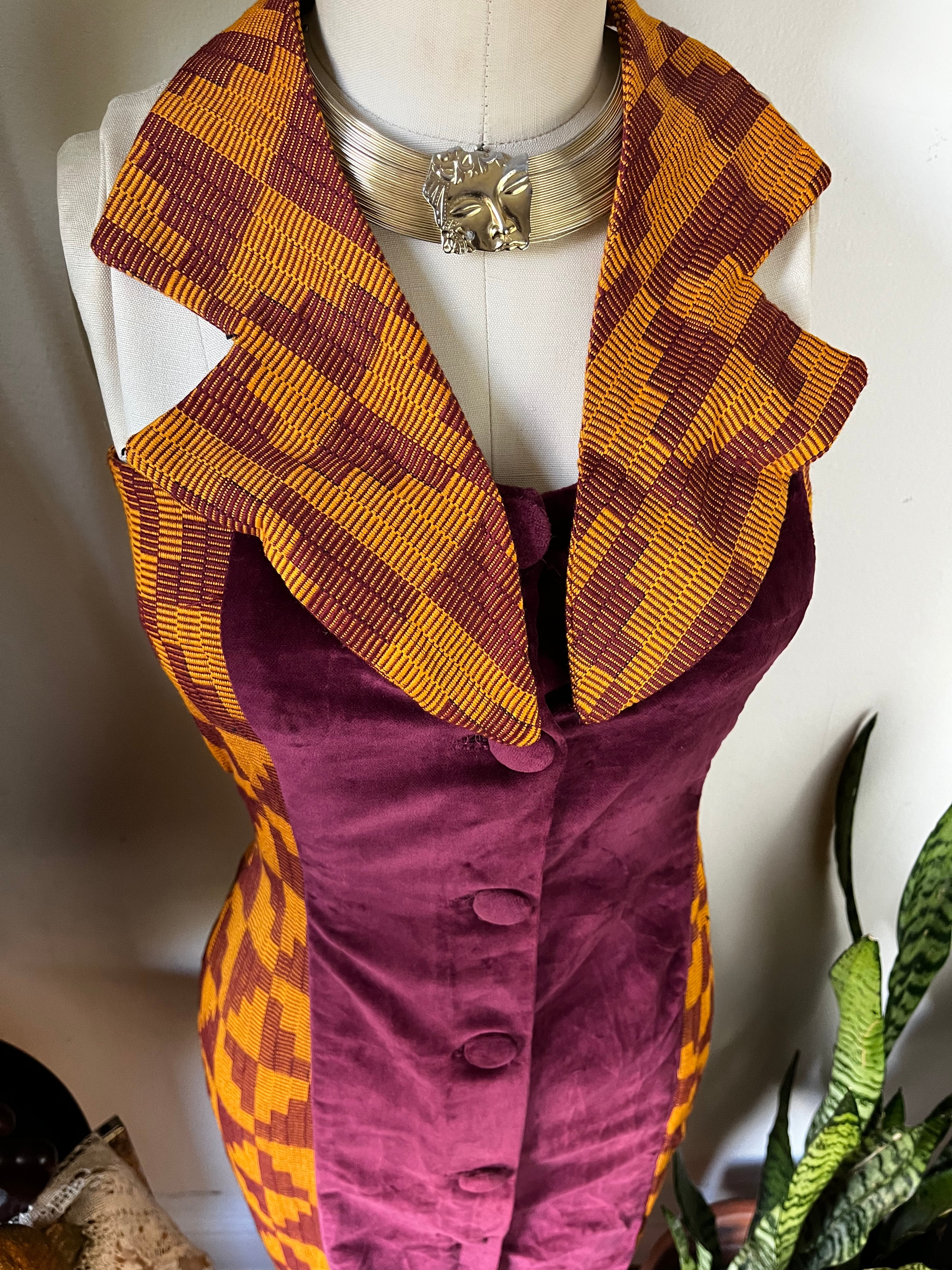 70s Retro Funky 70s Velvet Graphic Halter Dress - Image 8