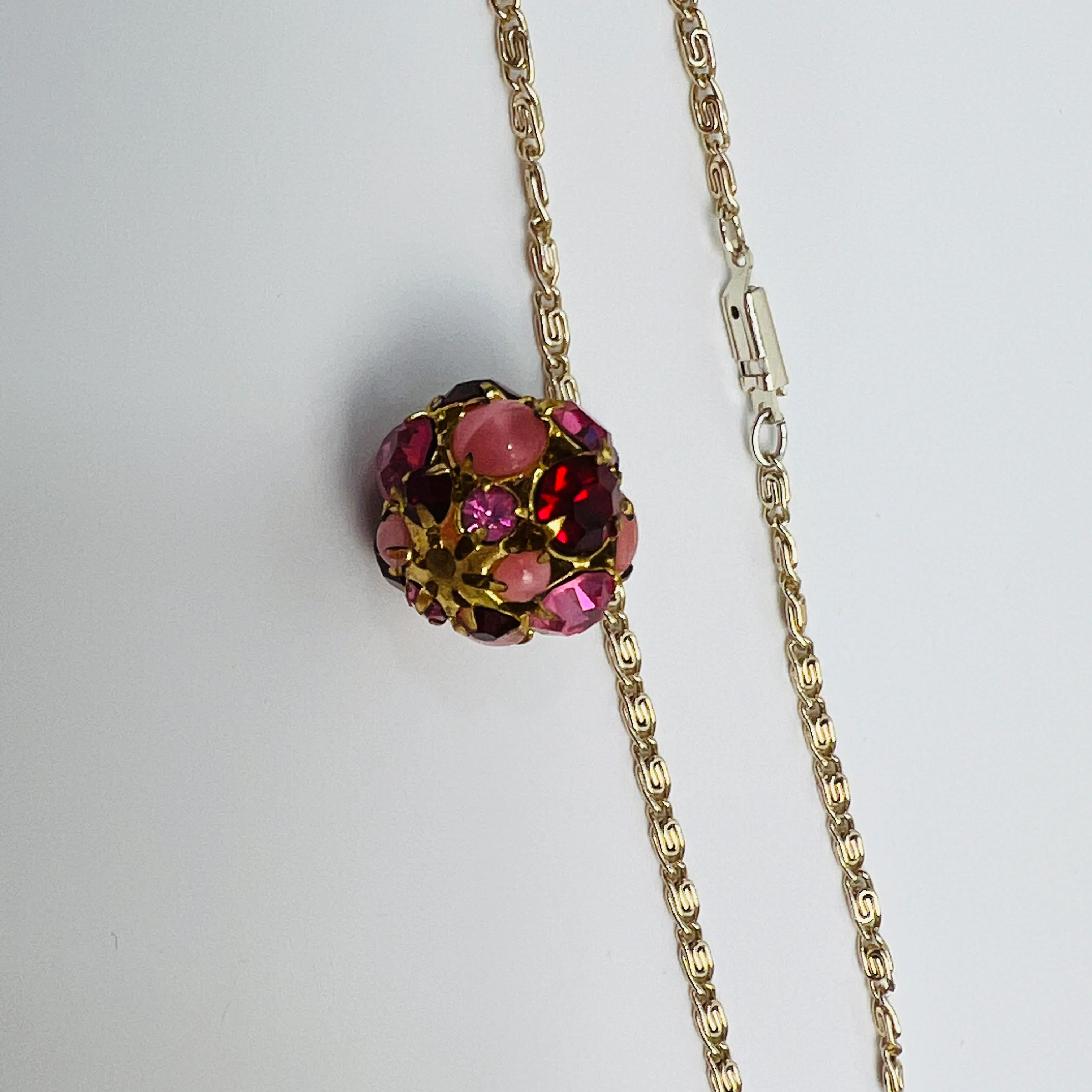 70s Rhinestone Crystal Pendant Necklace Diso Ball 16in - Image 5
