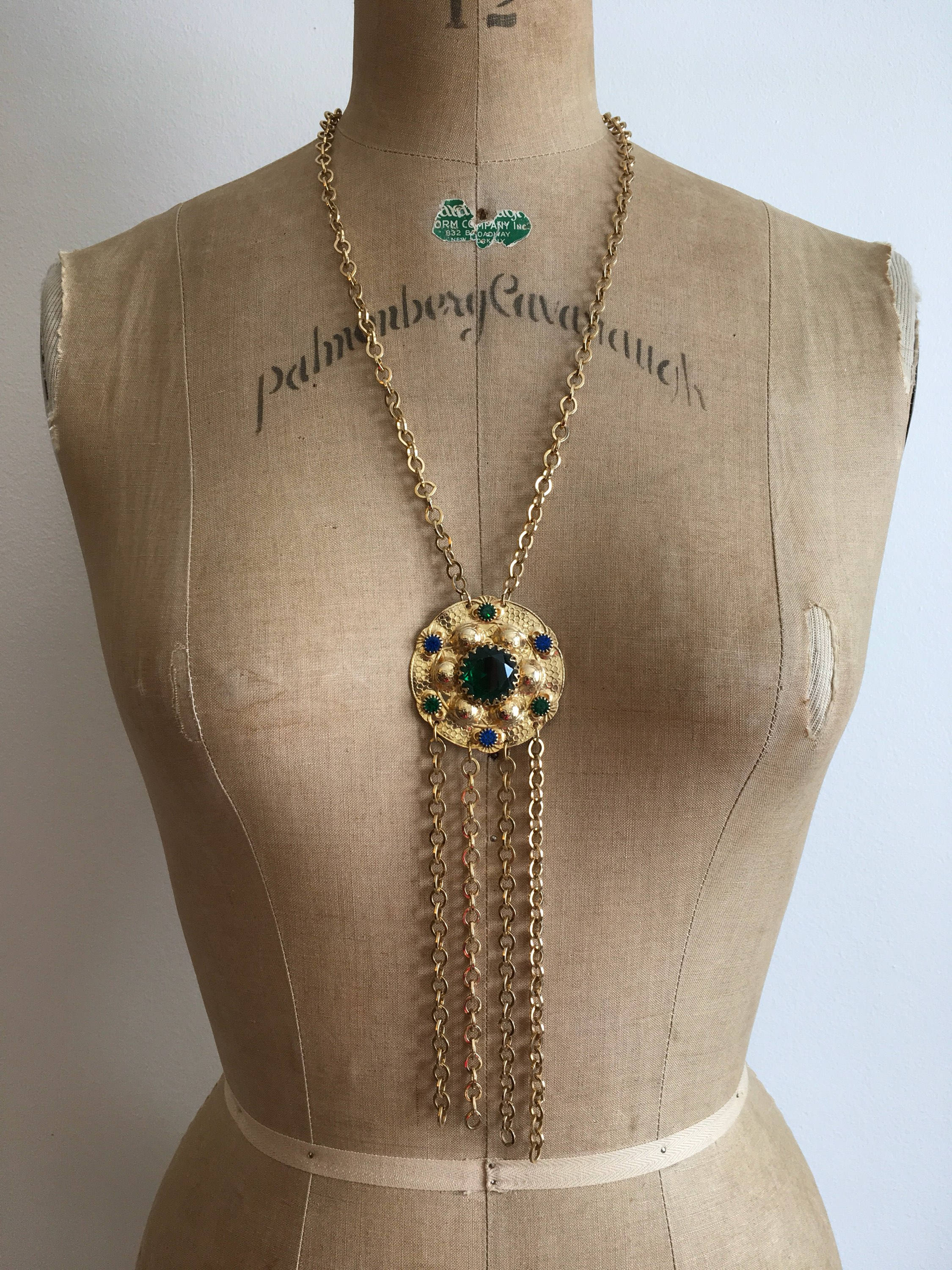70's Rhinestoned Green and Gold Medallion Necklace - Image 2