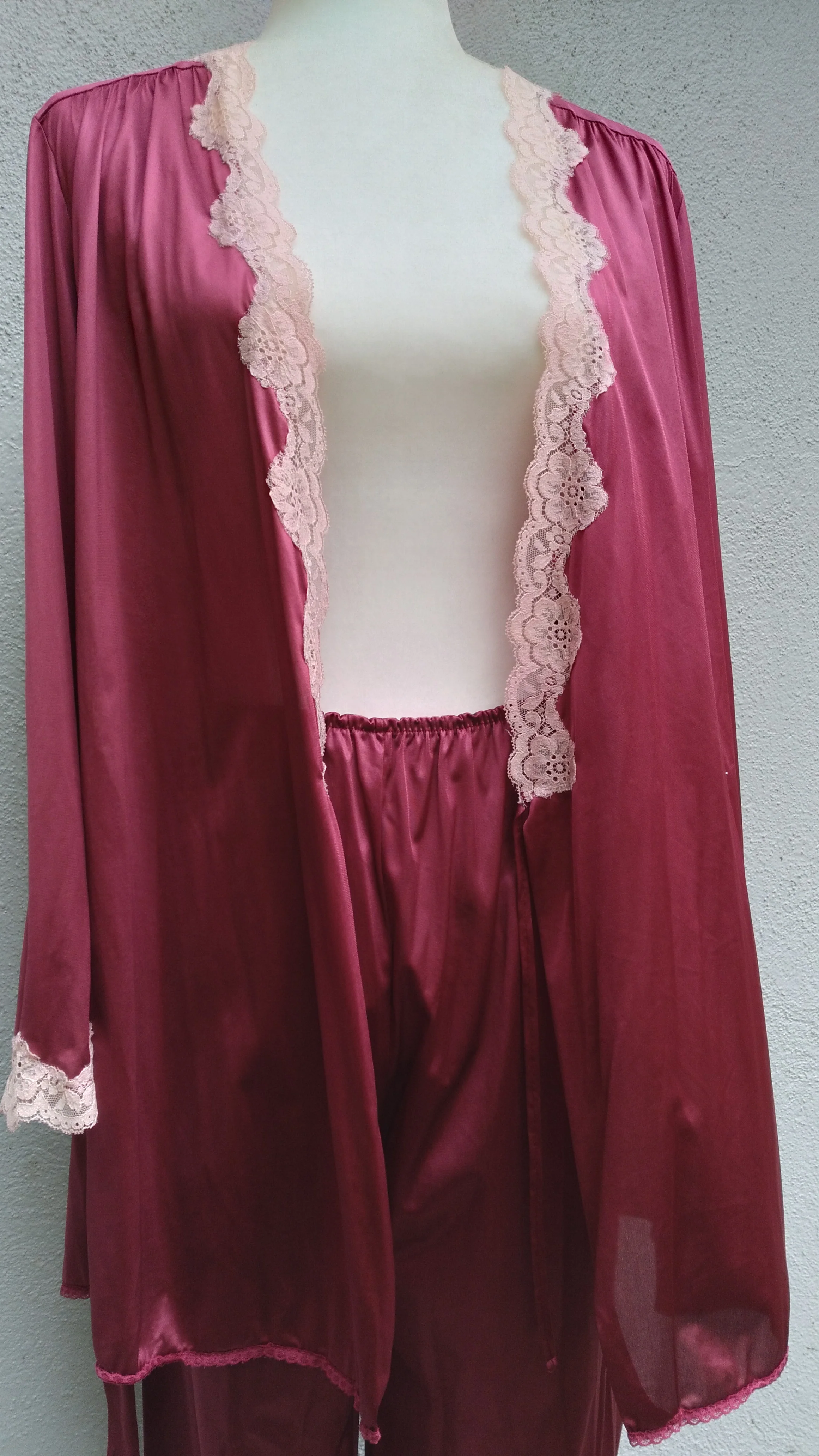 70s Romantic Silky Lace Trimmed Pajama Set - Image 5