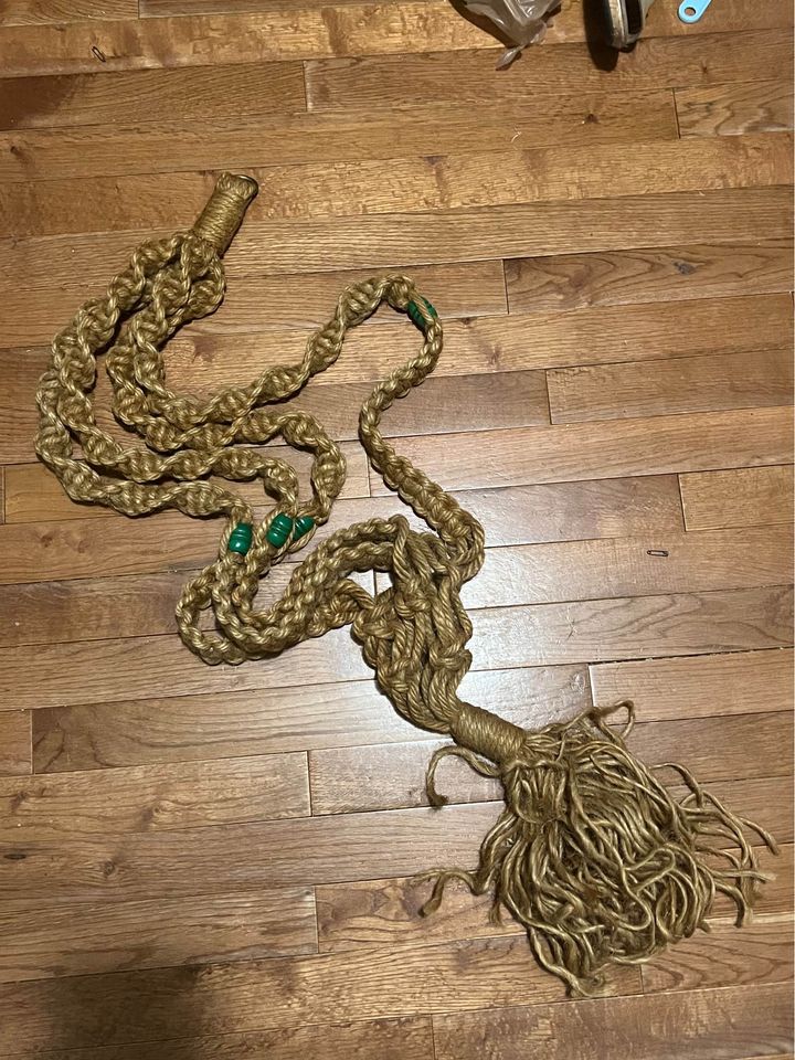 70s Set Of 2 Jute Macramé Plant Hangers - Image 4
