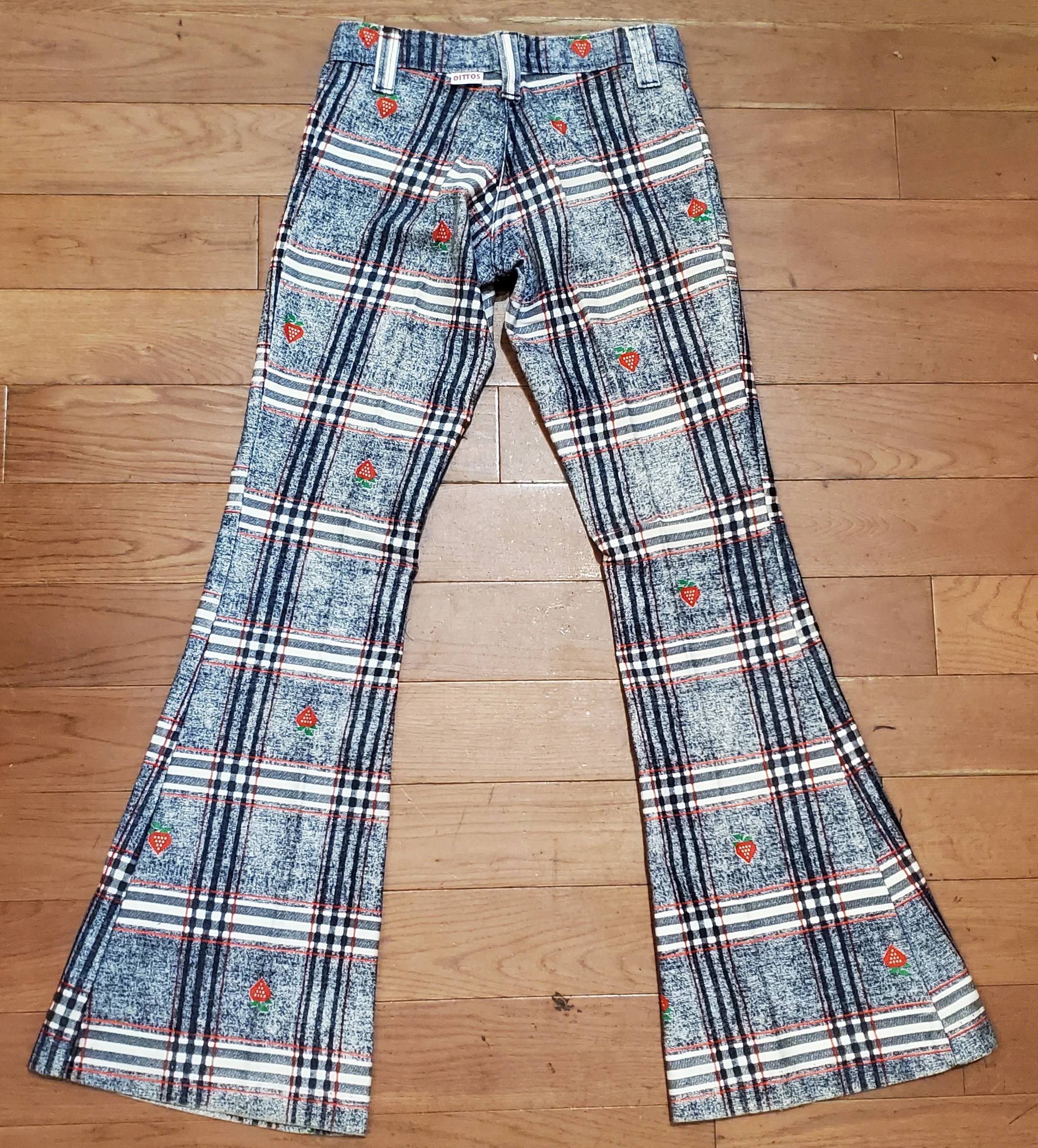 70s Strawberry Bell Bottom Pants Jeans By Dittos - Image 5