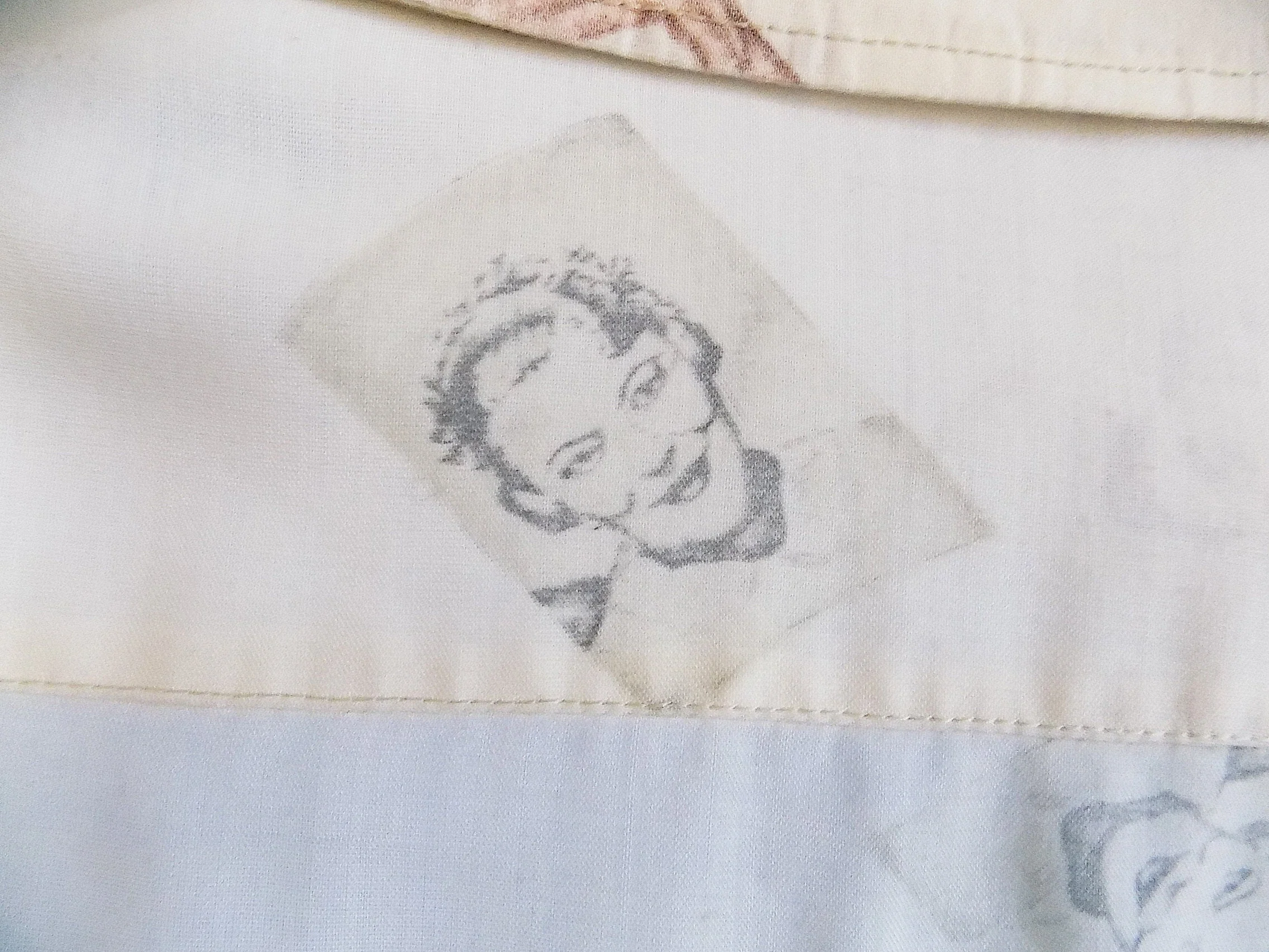 70s Summer Novelty Print Shirt Short Sleeves Lightweight Photo Wallet Print Top Is Faded - Image 4